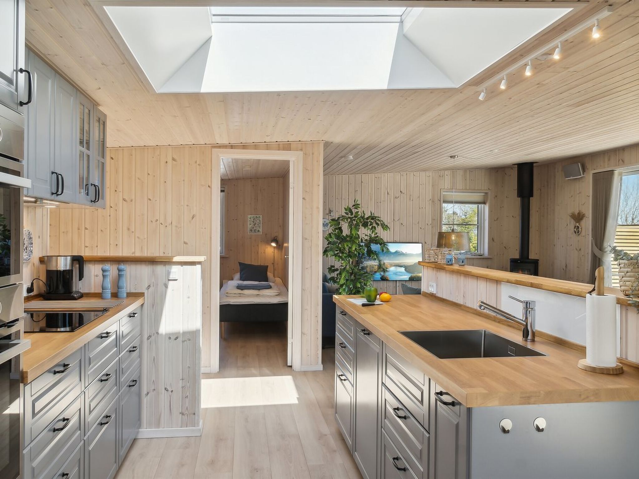 "Engli" - 90m from the sea - Drinnen