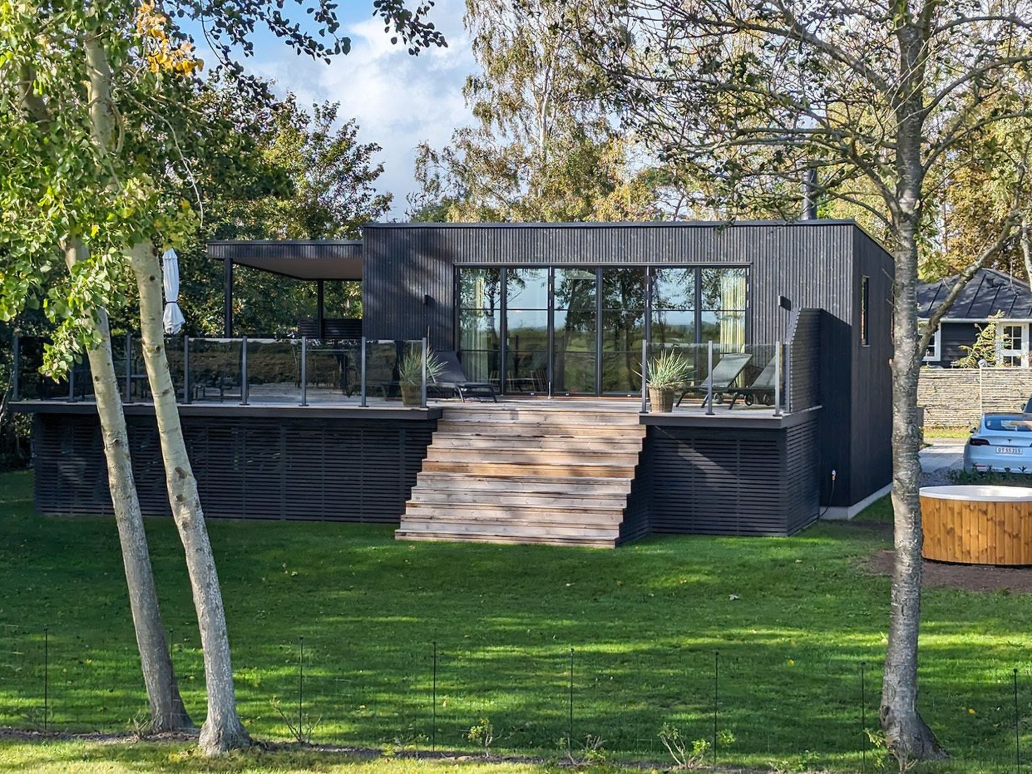 "Engli" - 90m from the sea