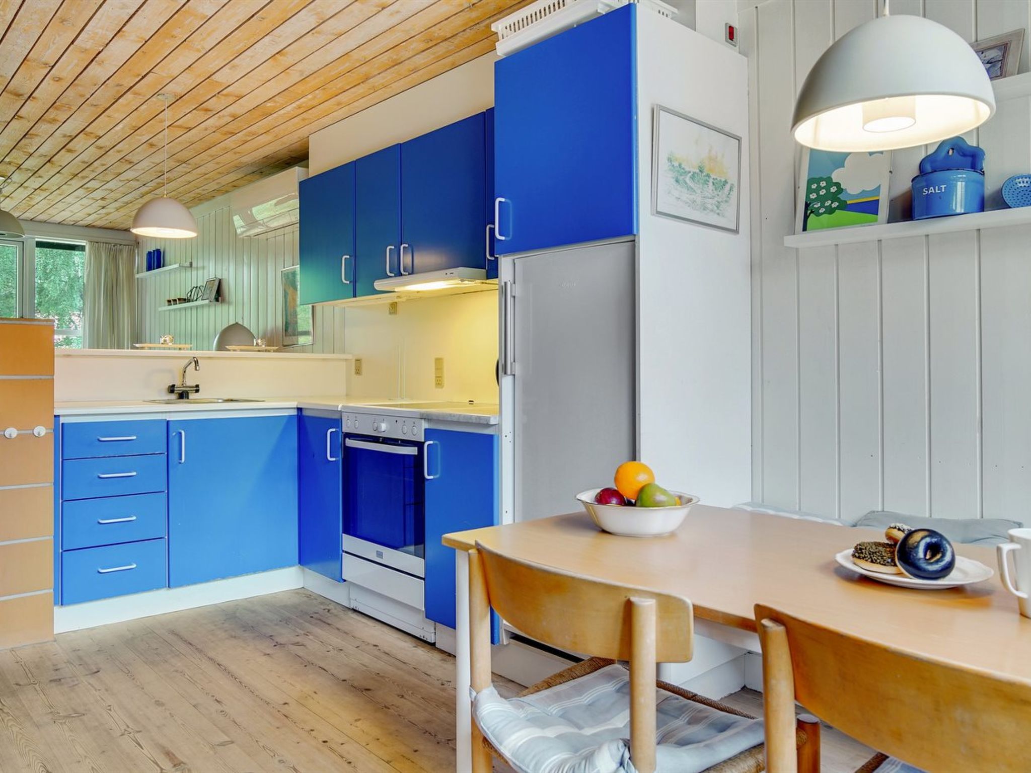 "Bennek" - 200m from the sea - Drinnen
