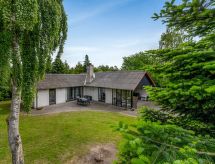 Kindvriendelijk vakantiehuis met sauna op 500 meter van de Oostzee - thumbnail 4