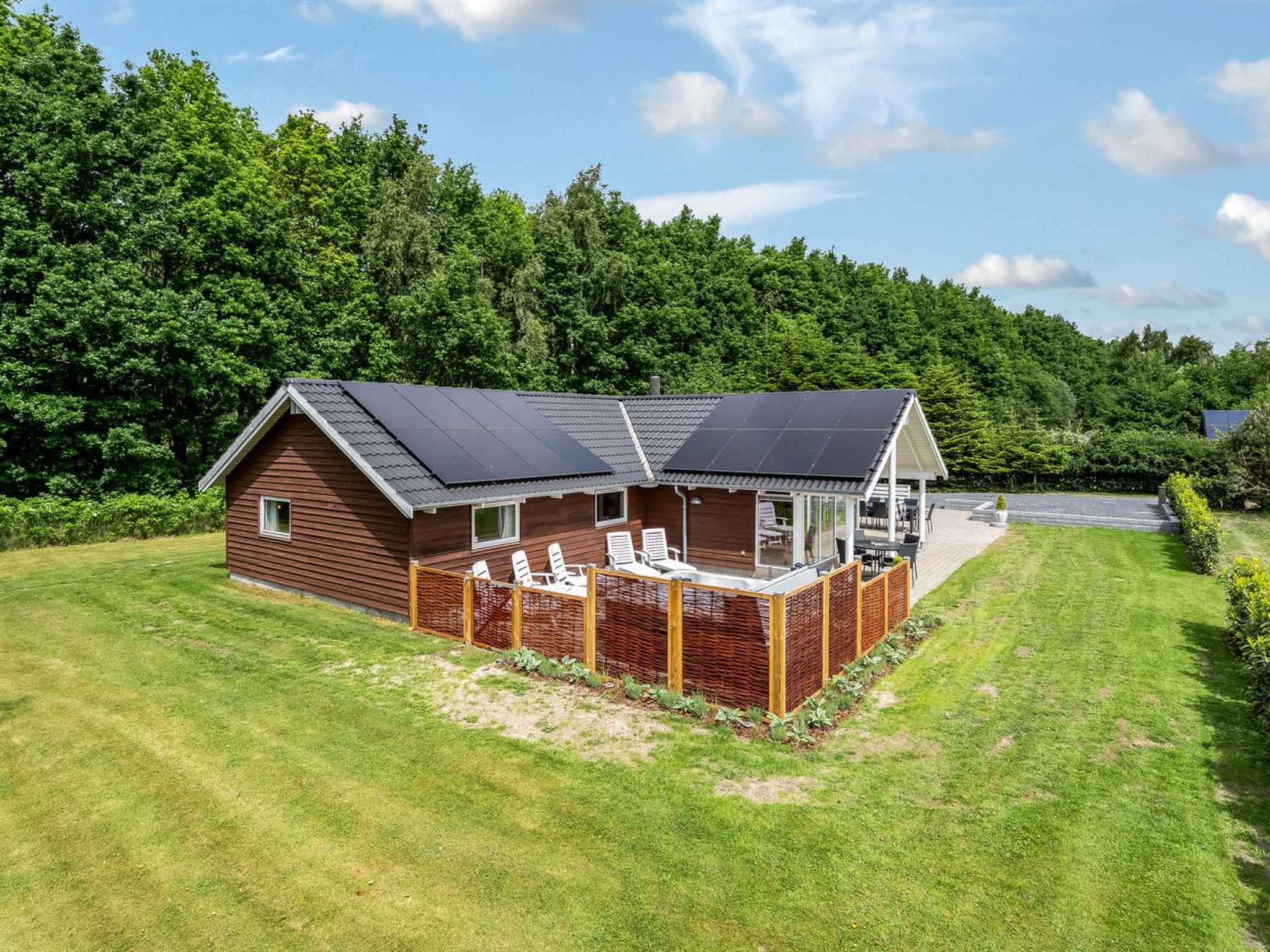 "Tialda" - 1.3km from the sea - Buiten