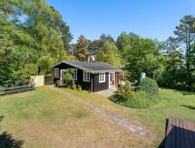 Vrijstaande woning met sauna op 100 meter van het strand in Væggerløse - thumbnail 1