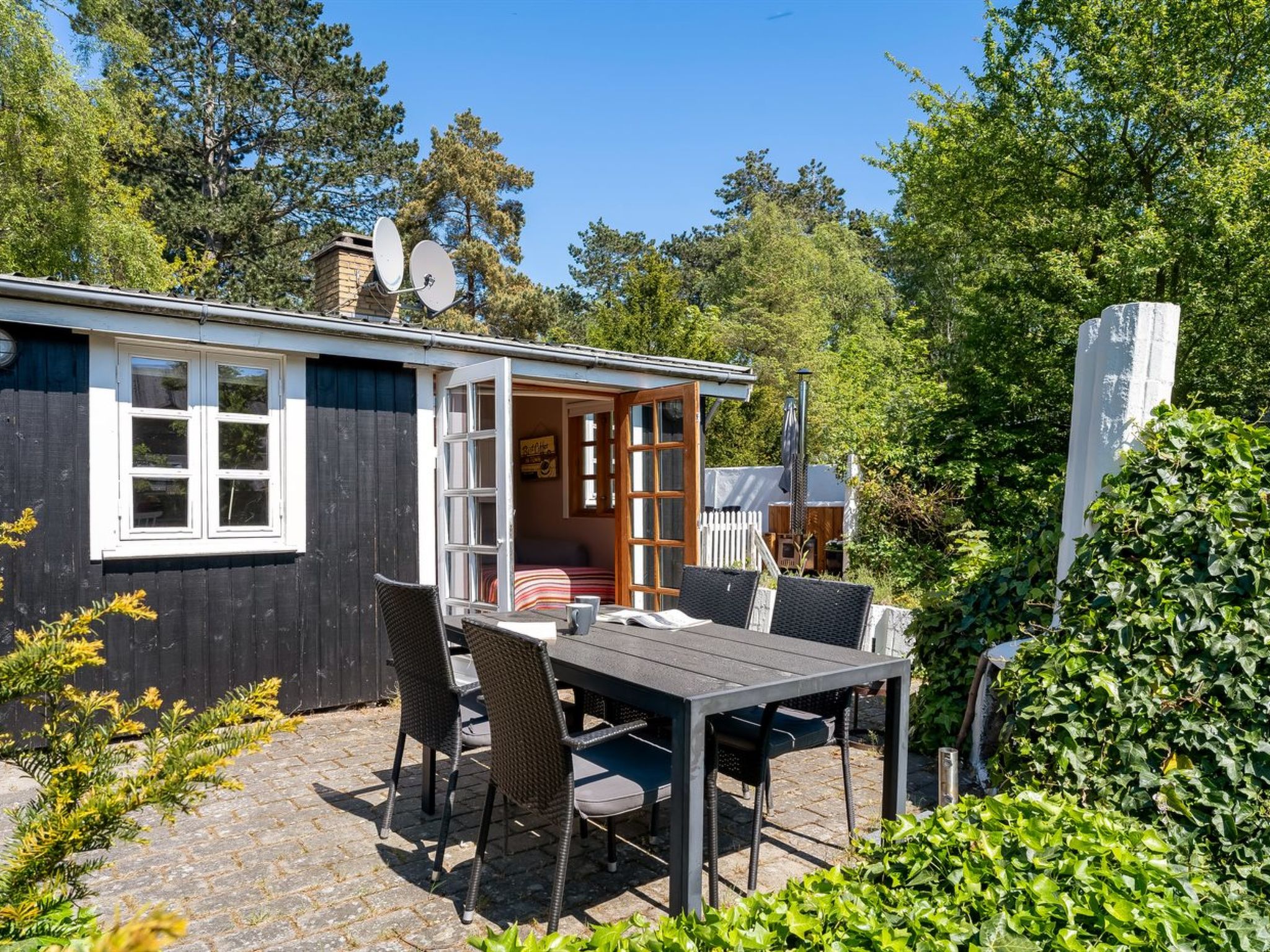 "Carly" - 100m from the sea — Terrace (3 of 34)