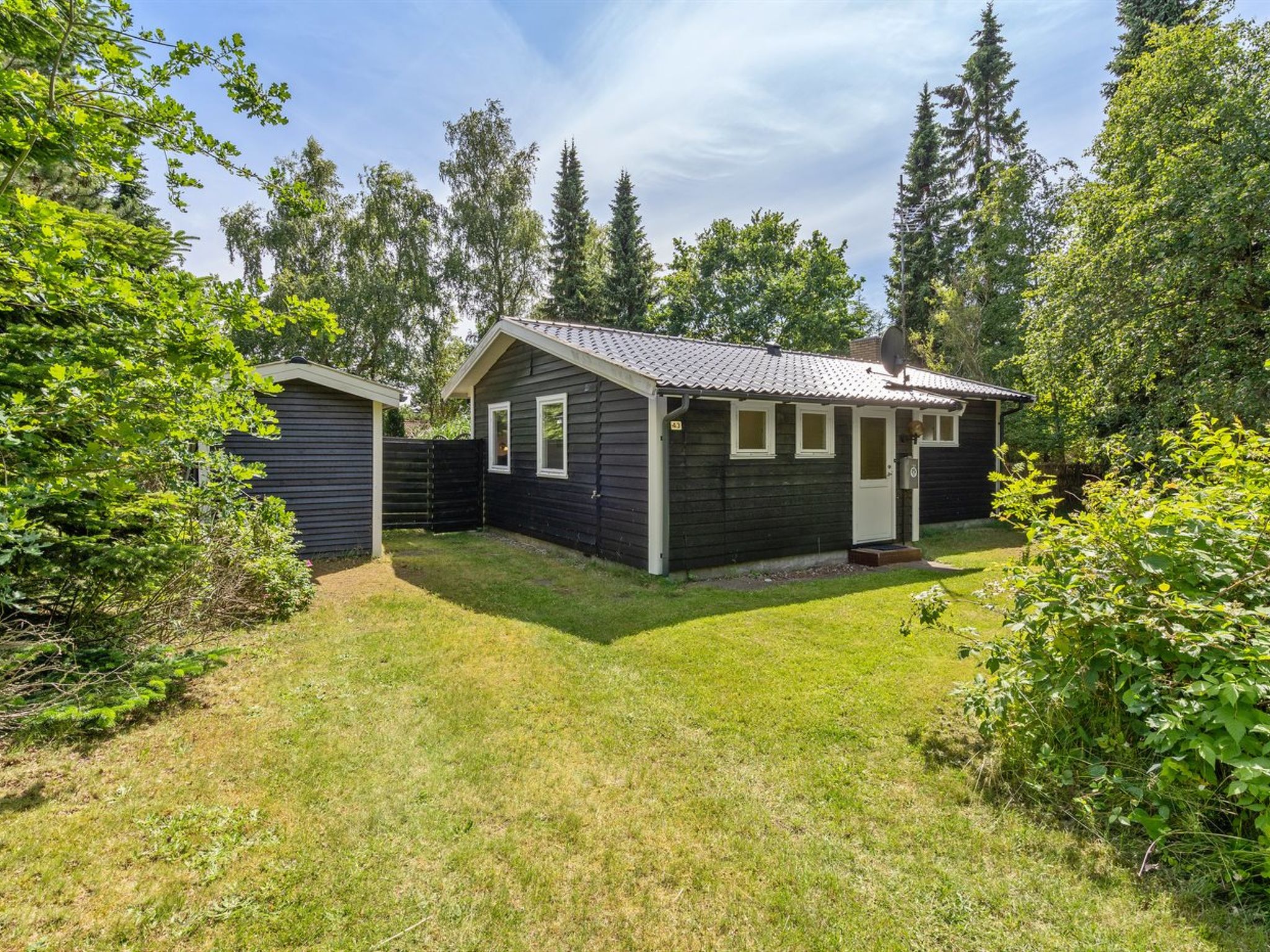"Harri" - 700m from the sea