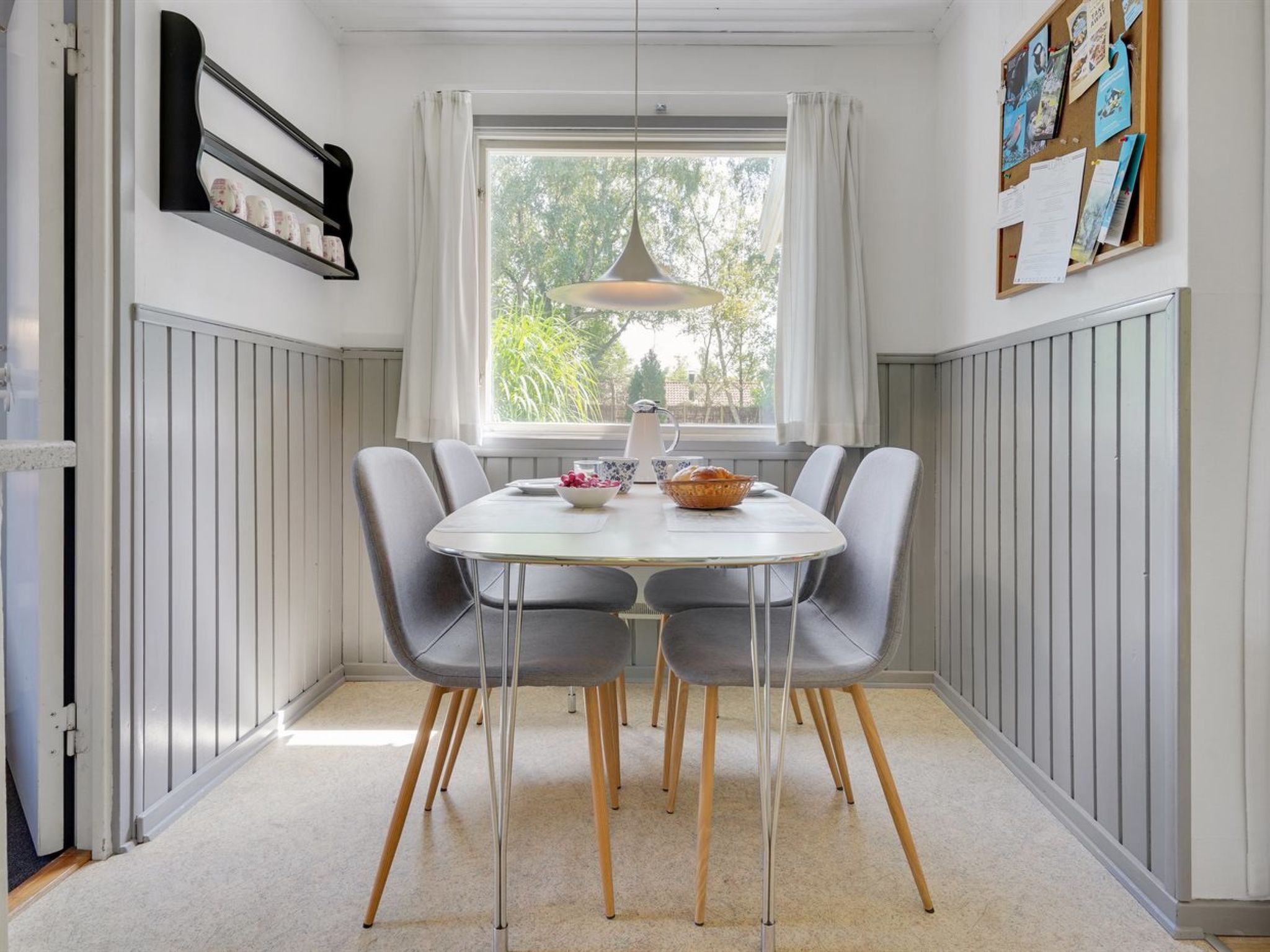 "Harri" - 700m from the sea - Drinnen