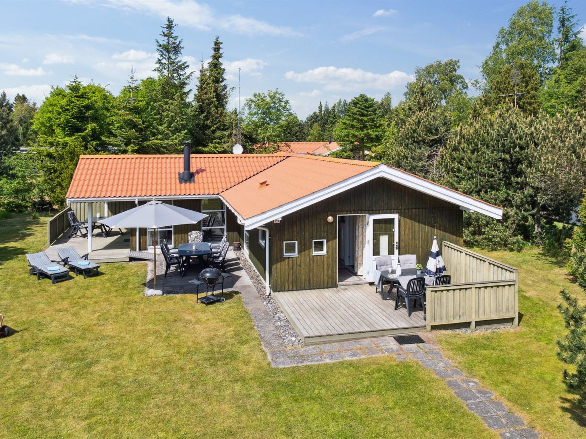 "Eini" - 500m from the sea