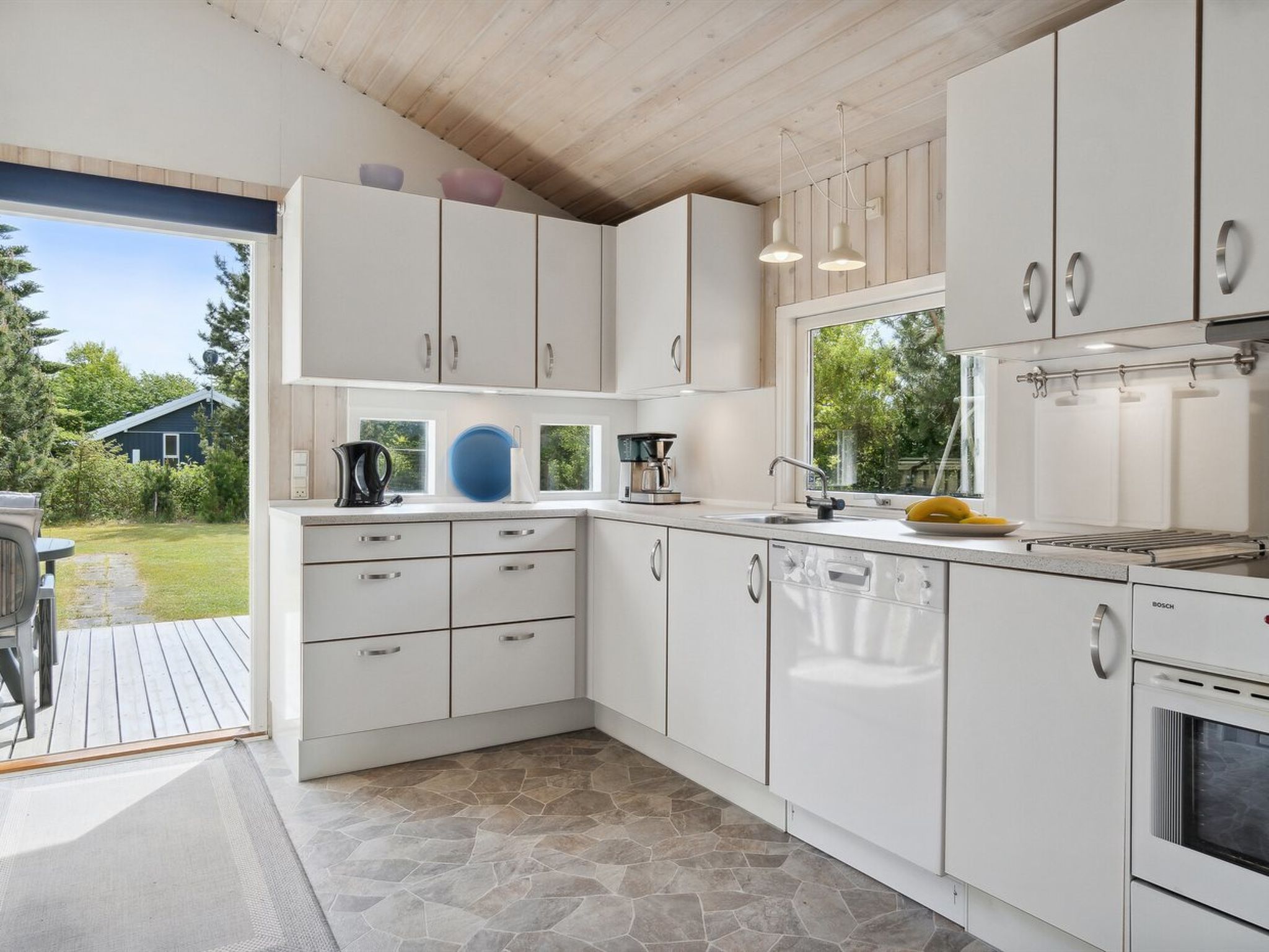 "Eini" - 500m from the sea-Inside
