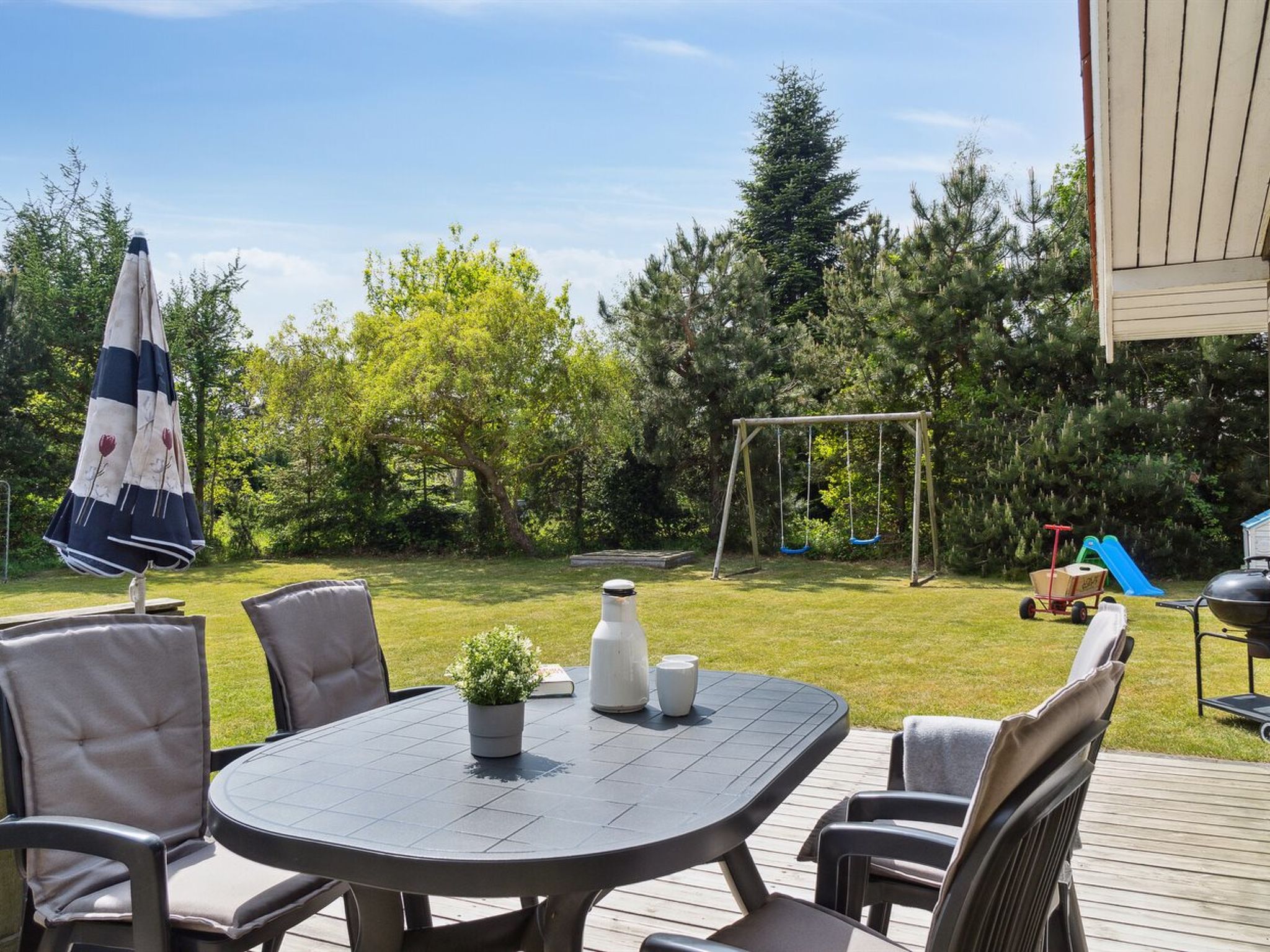 "Eini" - 500m from the sea - Outside