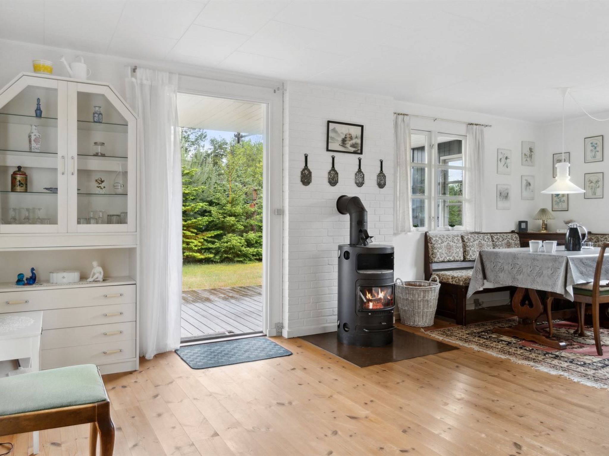 "Brunhilde" - 850m from the sea - Binnen