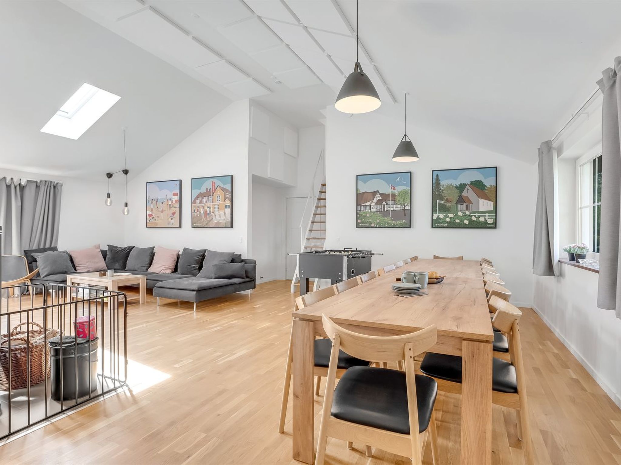 "Ronia" - 900m from the sea - Binnen