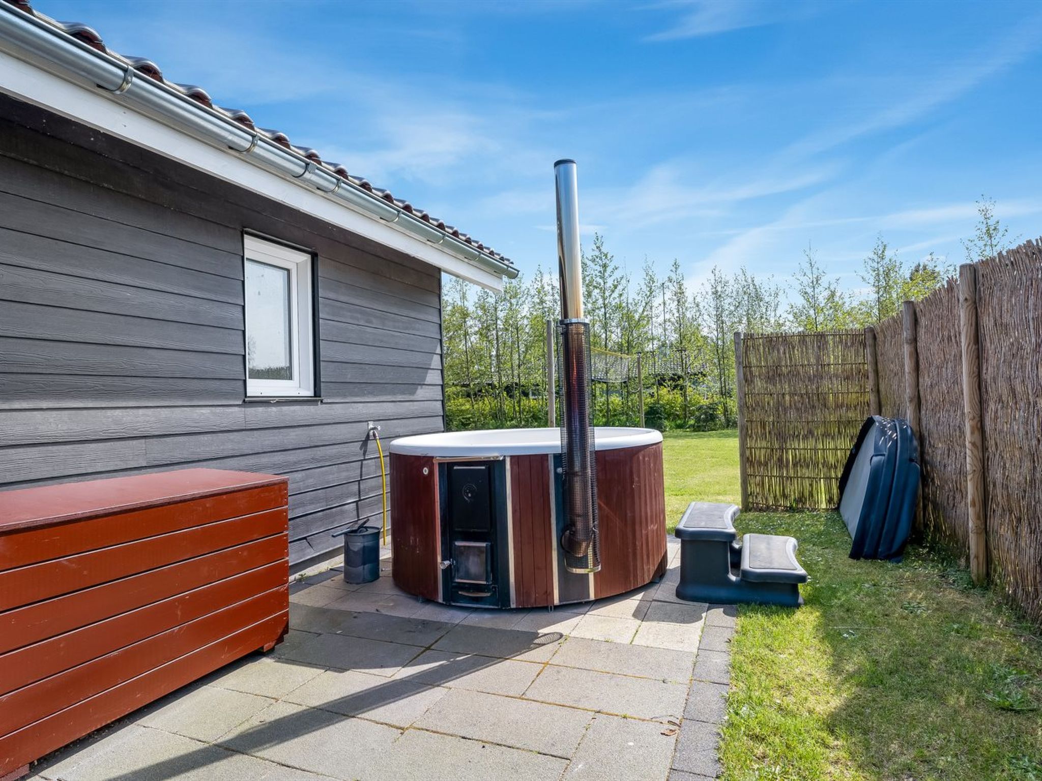 "Ronia" - 900m from the sea - Binnen