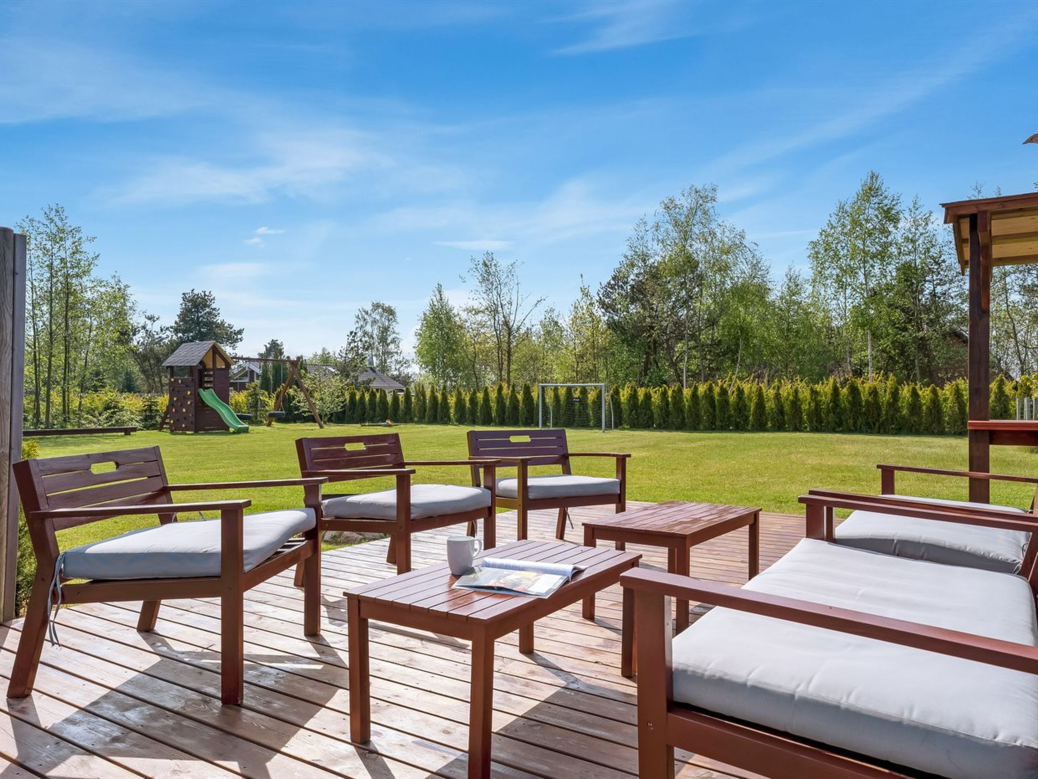"Ronia" - 900m from the sea - Buiten