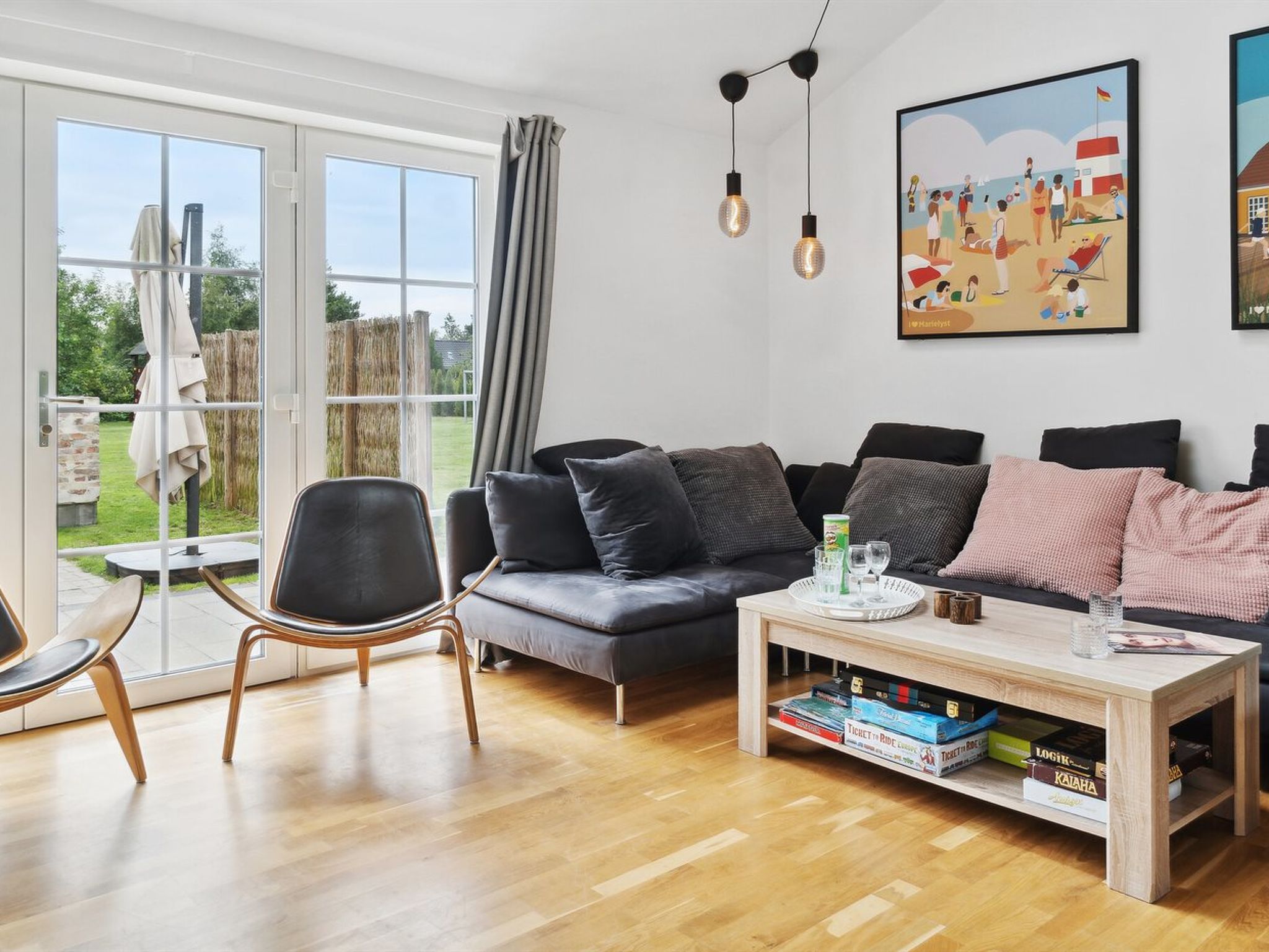 "Ronia" - 900m from the sea - Binnen