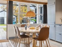 "Gudrund" - 250m from the sea