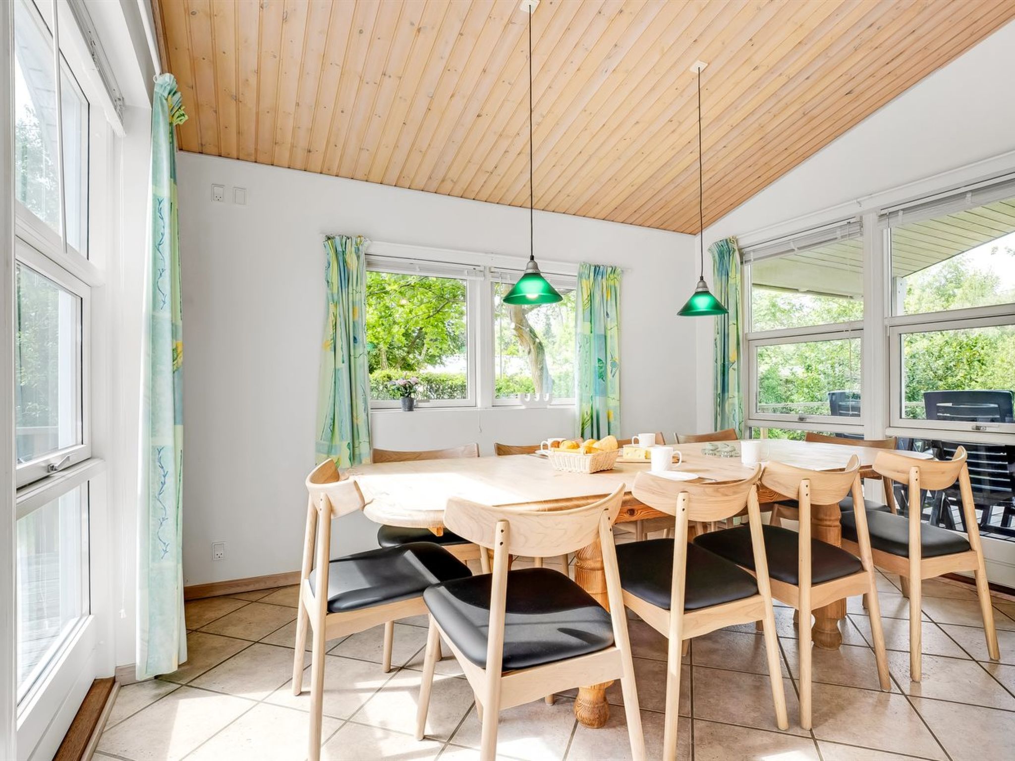 "Gravers" - 100m from the sea - Binnen