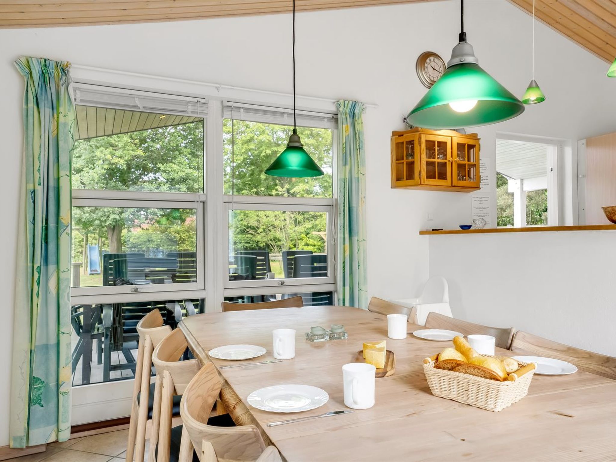 "Gravers" - 100m from the sea-Inside