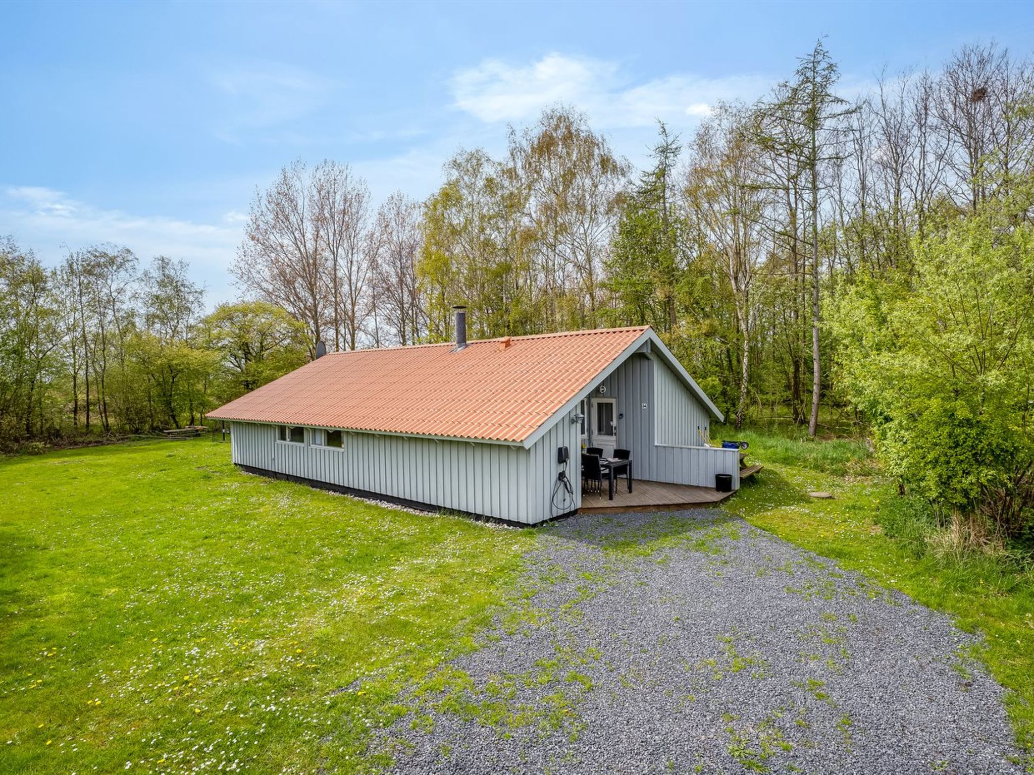 "Bjart" - 1.5km from the sea - Buiten