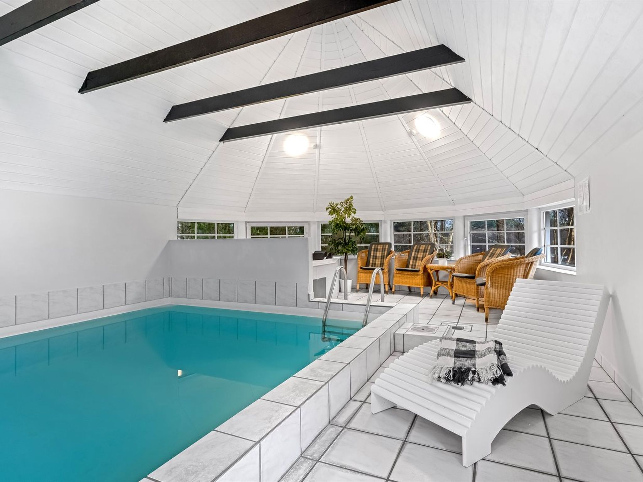 "Rajka" - 800m from the sea