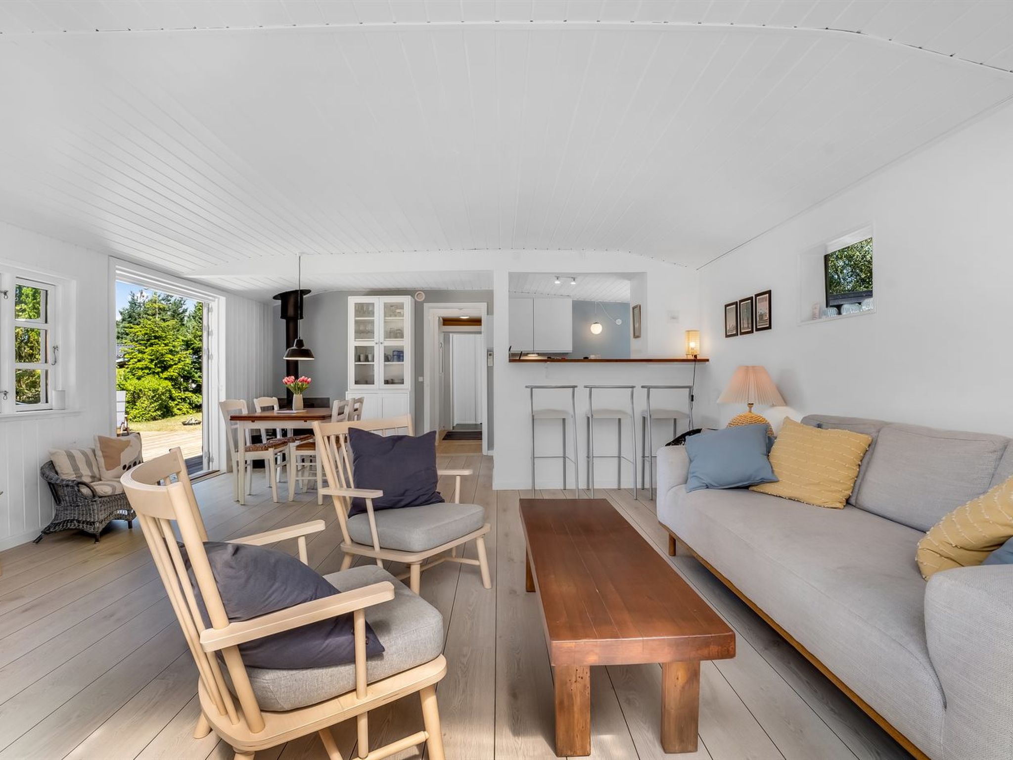 "Synnöve" - 350m from the sea - Inside