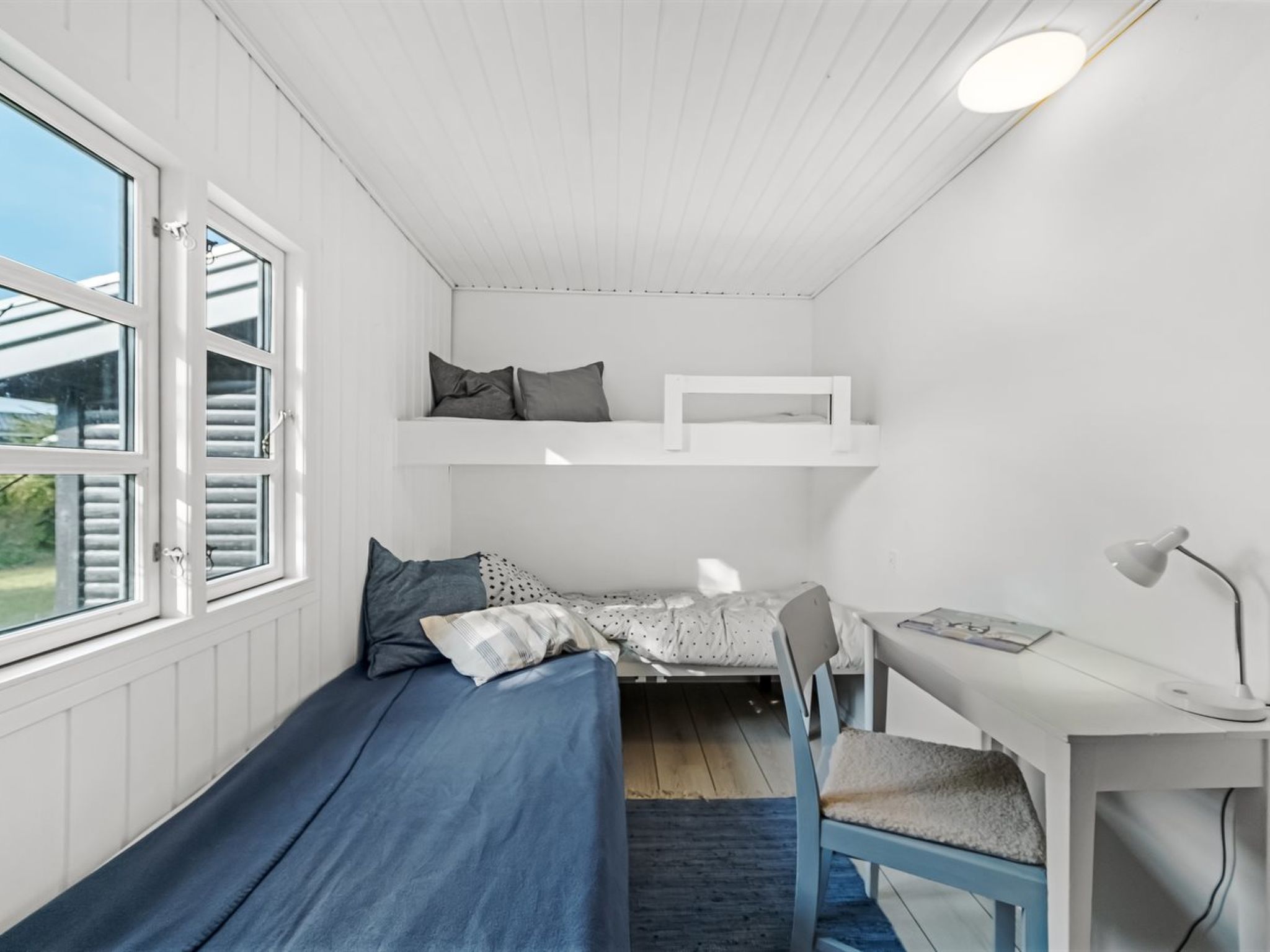 "Synnöve" - 350m from the sea - Inside
