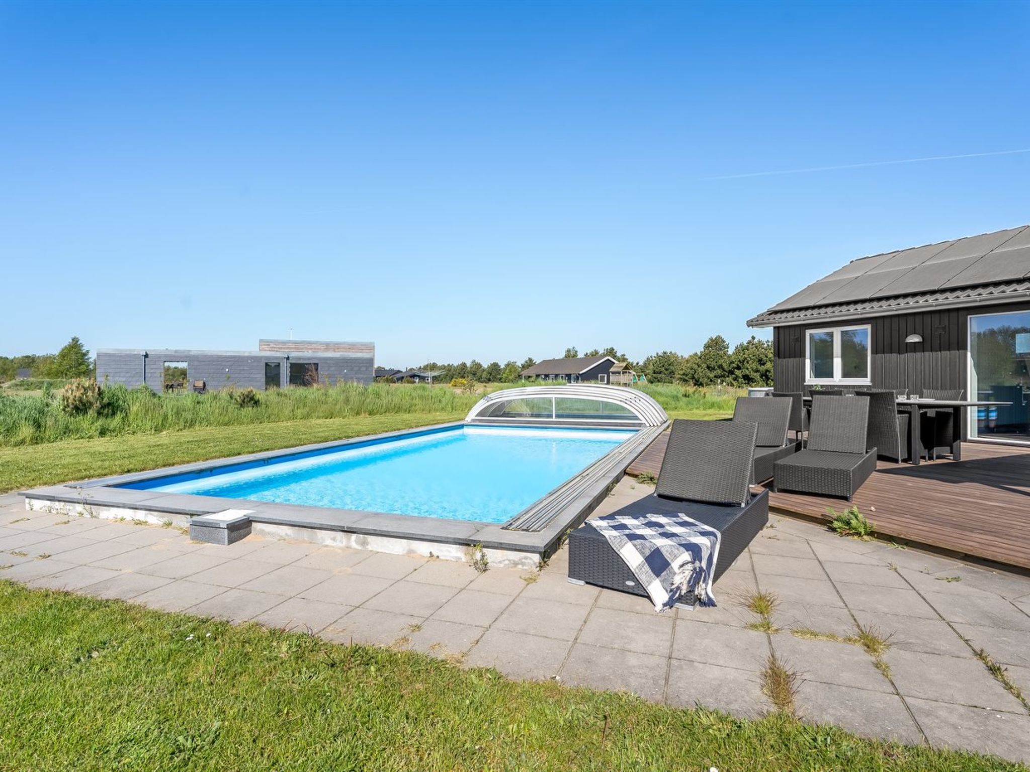 "Kiersten" - 800m from the sea - Buiten