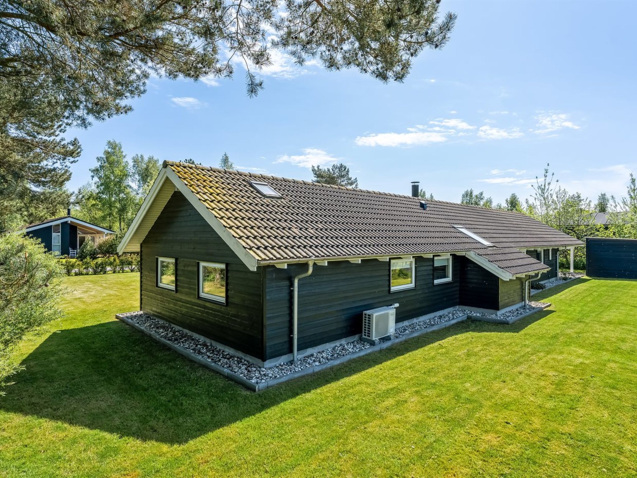 "Gudlaug" - 1km from the sea - Buiten