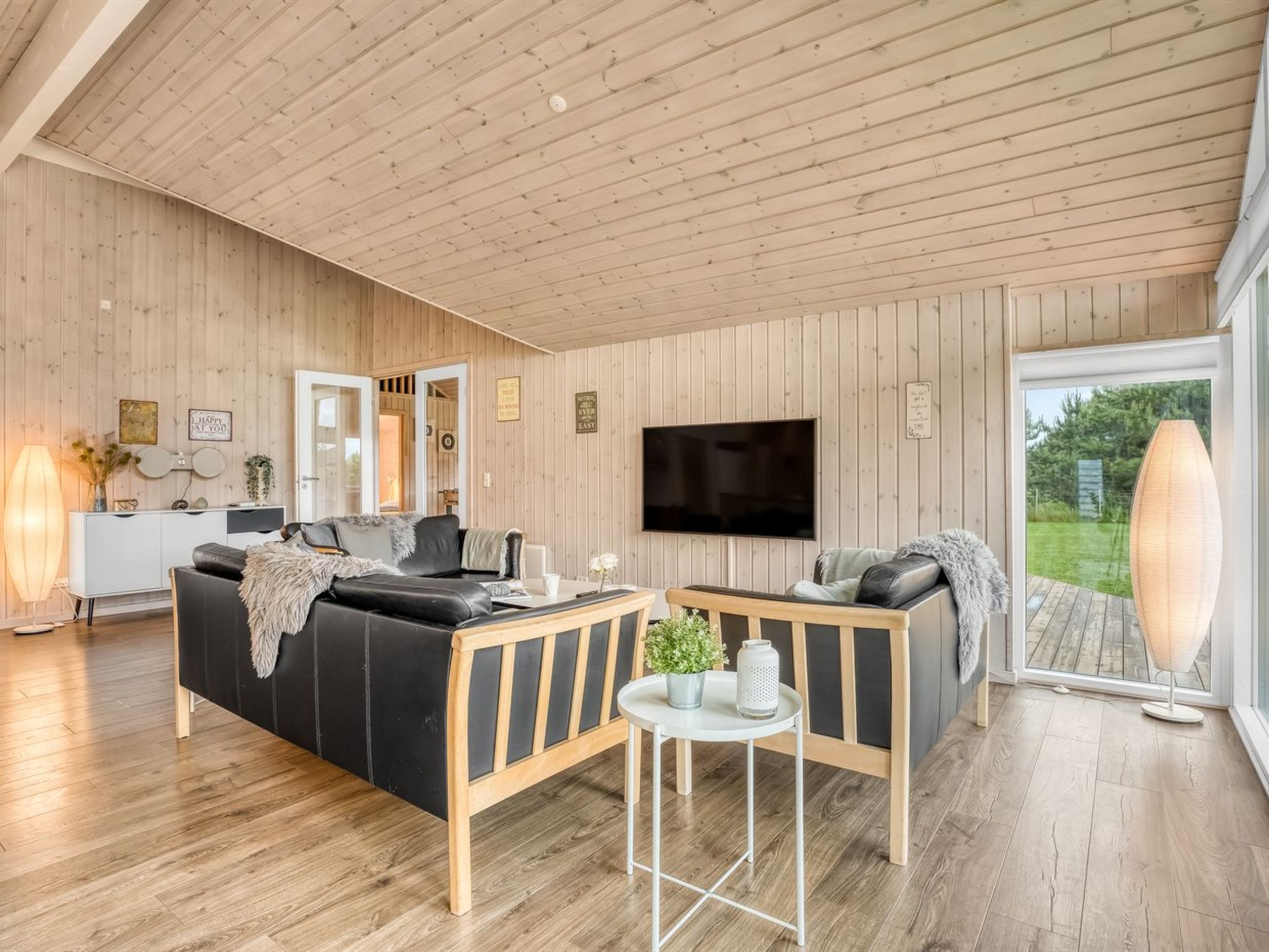 "Imke" - 1km from the sea - Binnen