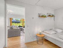 "Nielsigne" - 1.3km from the sea