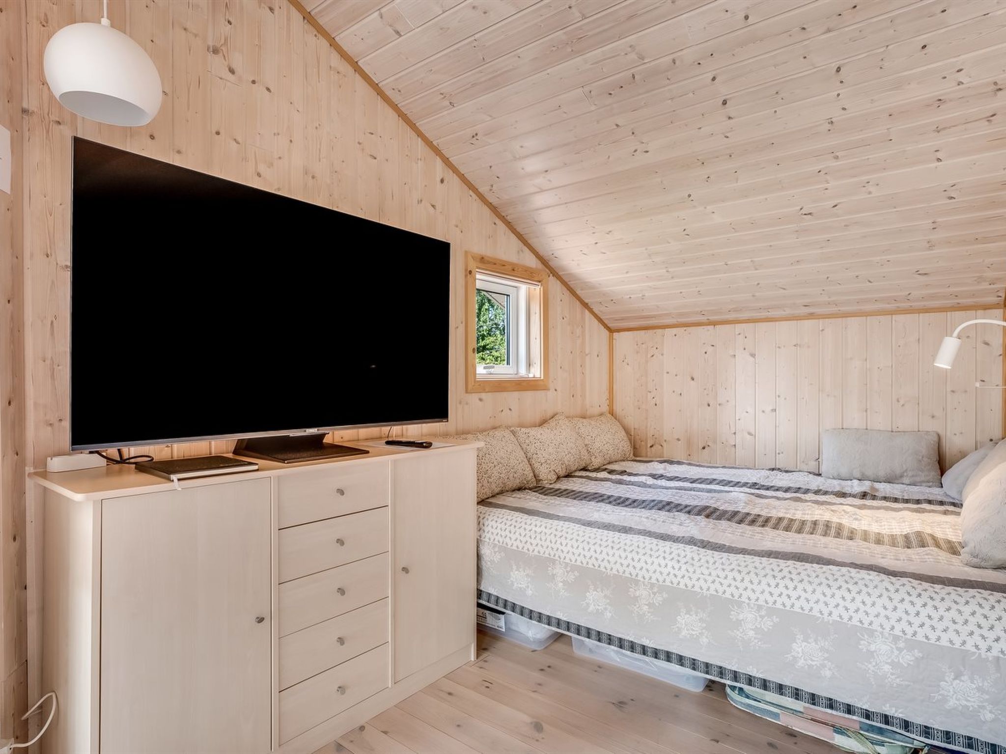 "Arnsten" - 900m from the sea-Drinnen