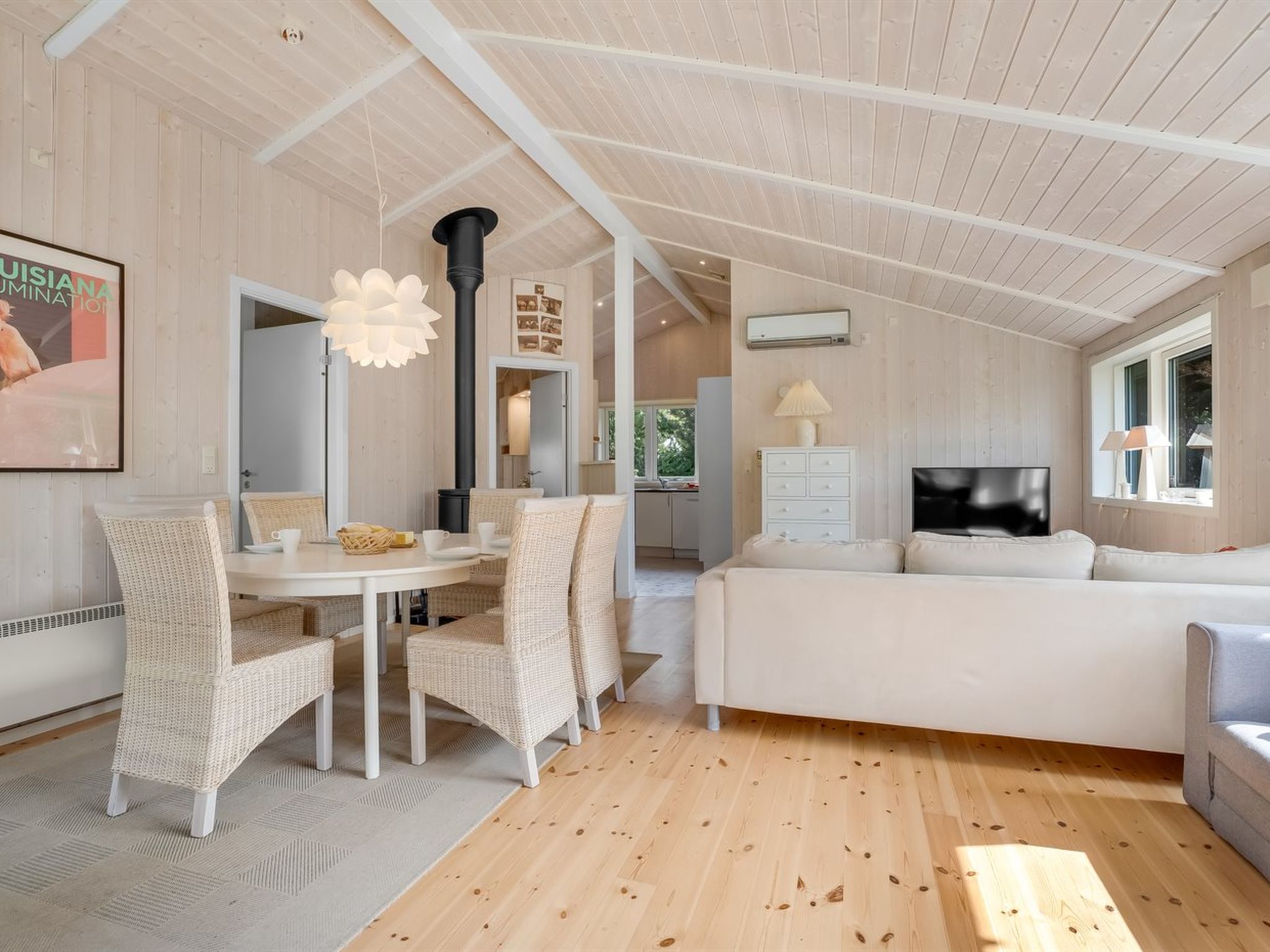 "Nashota" - 600m from the sea-Dedans