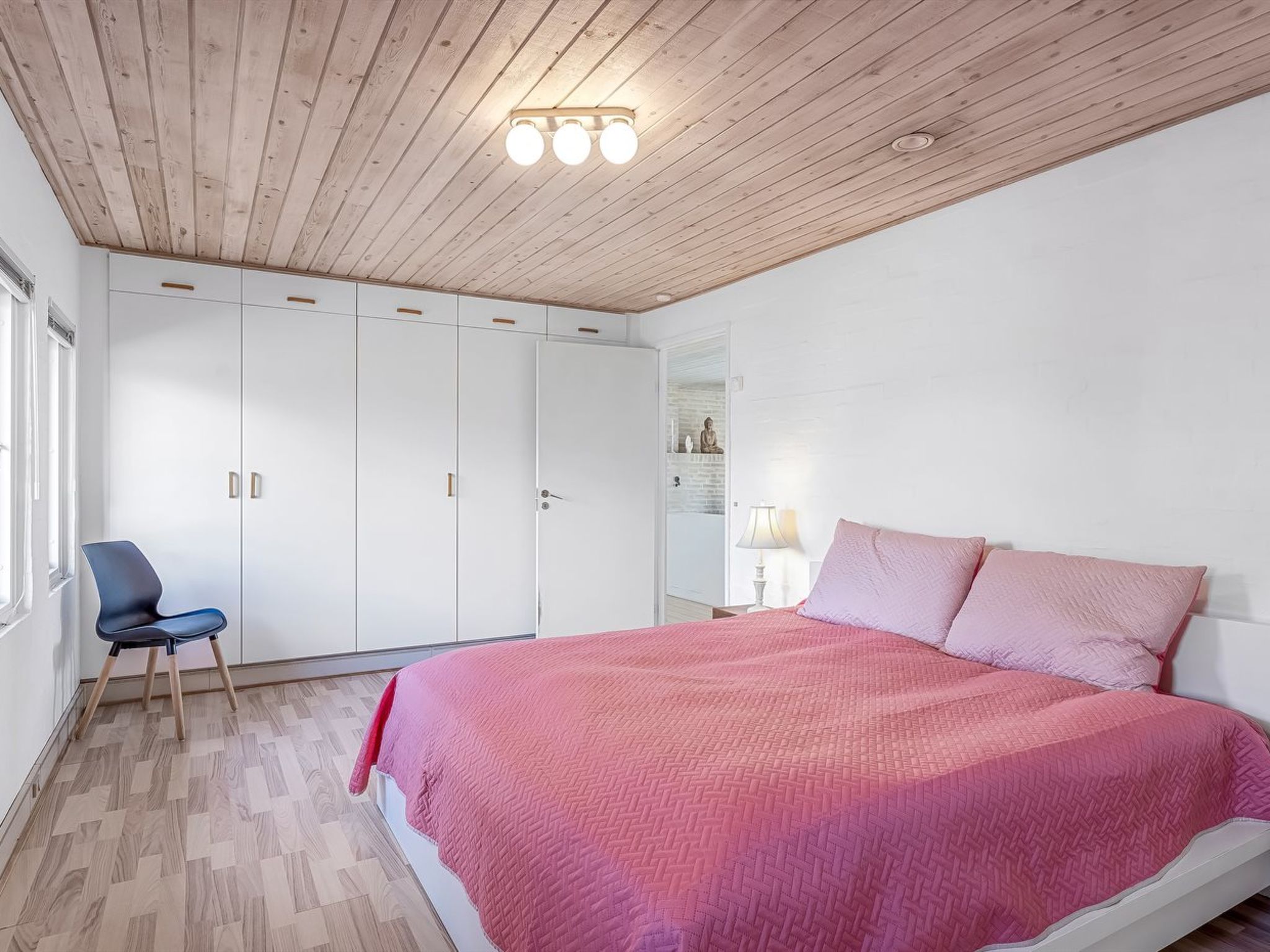 "Iara" - 500m from the sea - Binnen