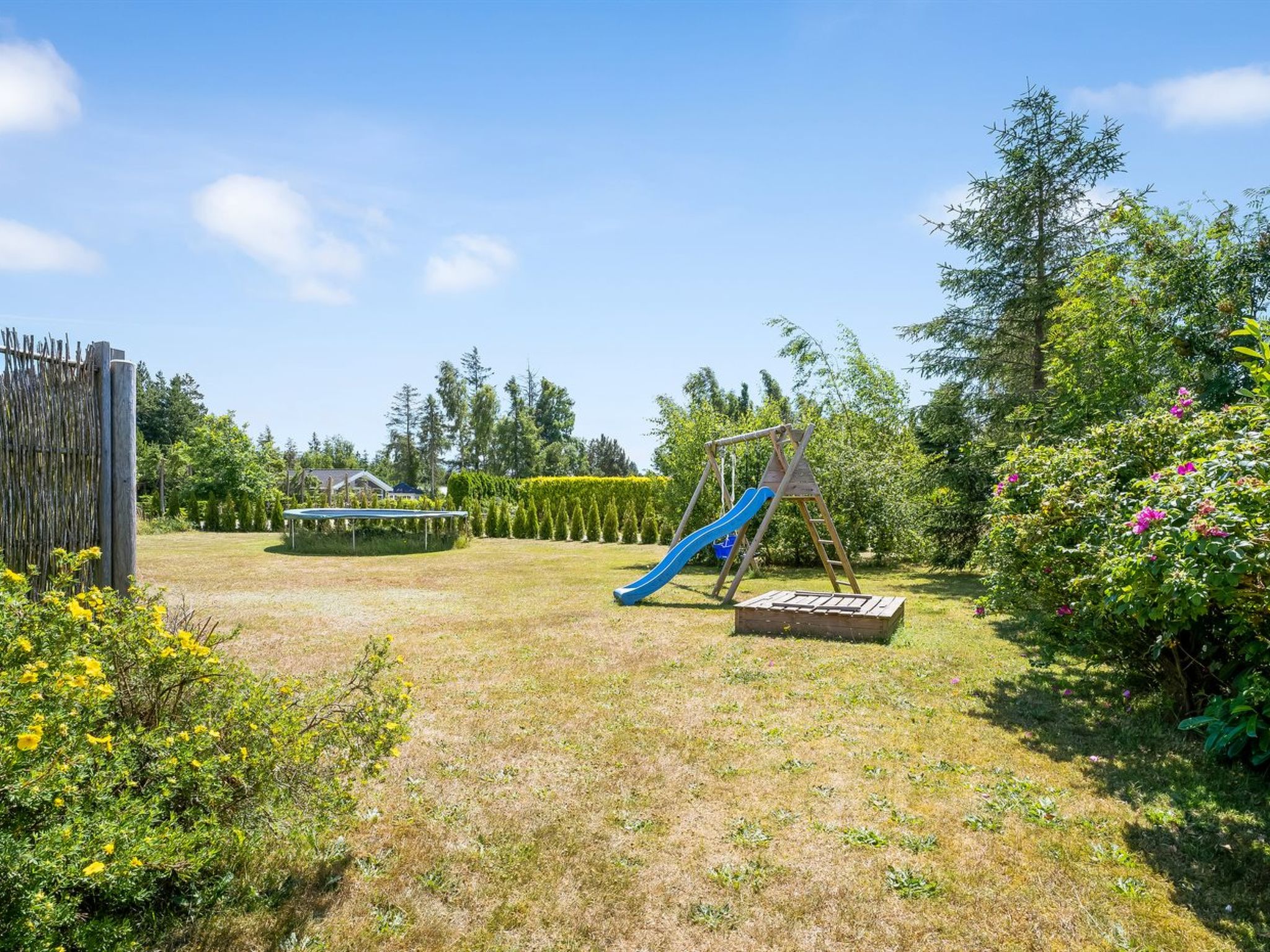 "Estella" - 900m from the sea - Buiten