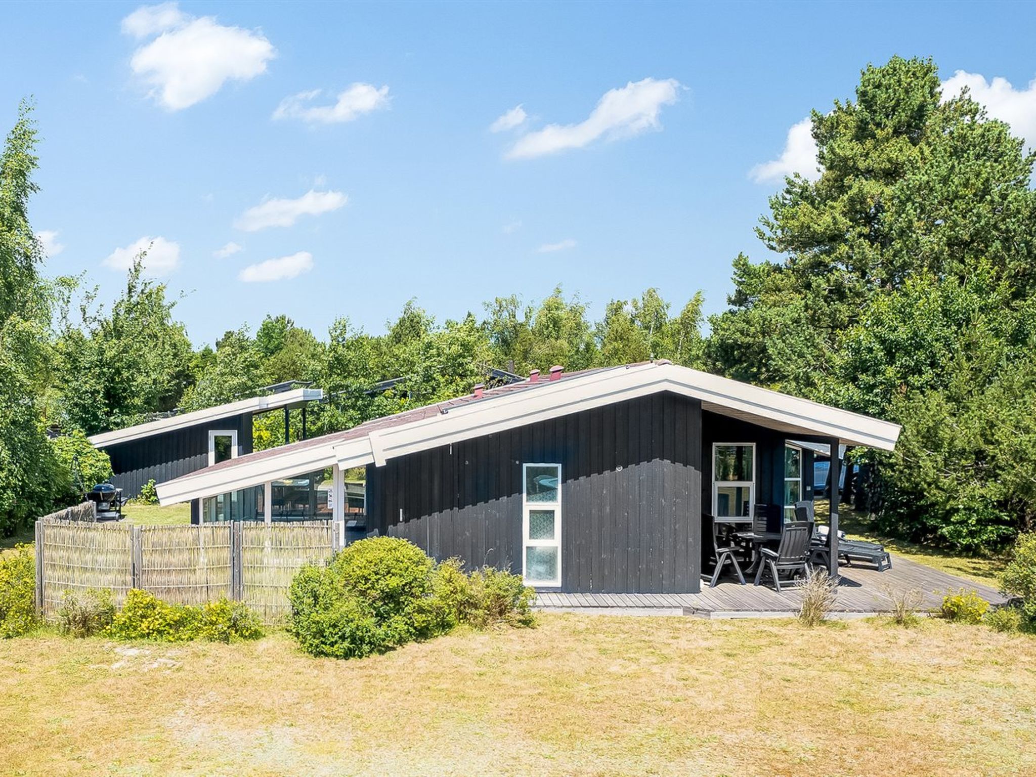 "Estella" - 900m from the sea - Buiten