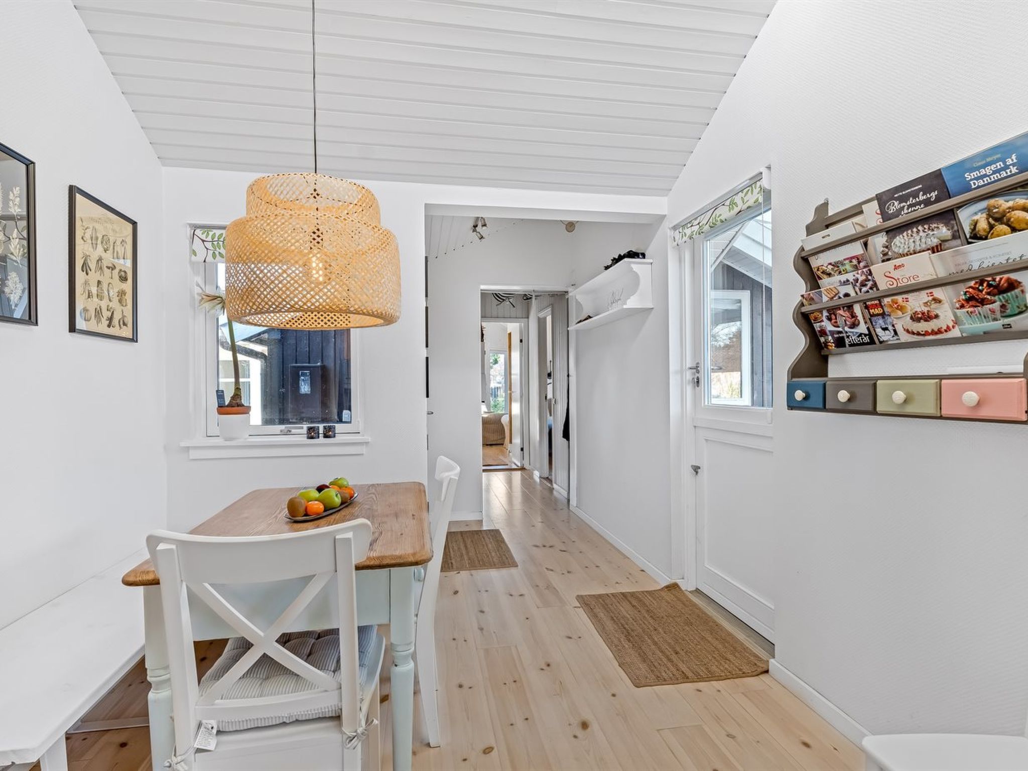 "Sissie" - 400m from the sea - Binnen