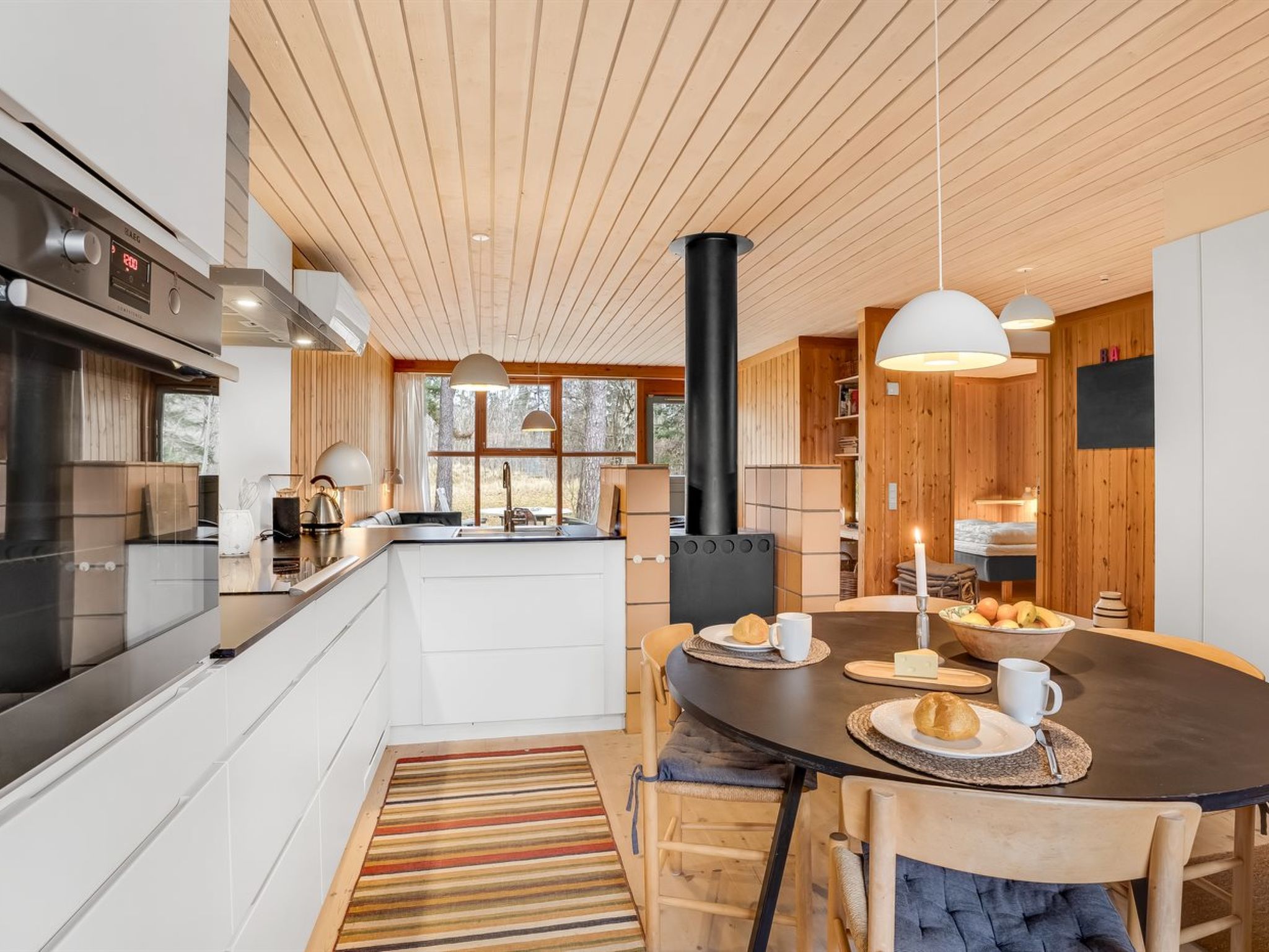 "Hinda" - 200m from the sea-Binnen