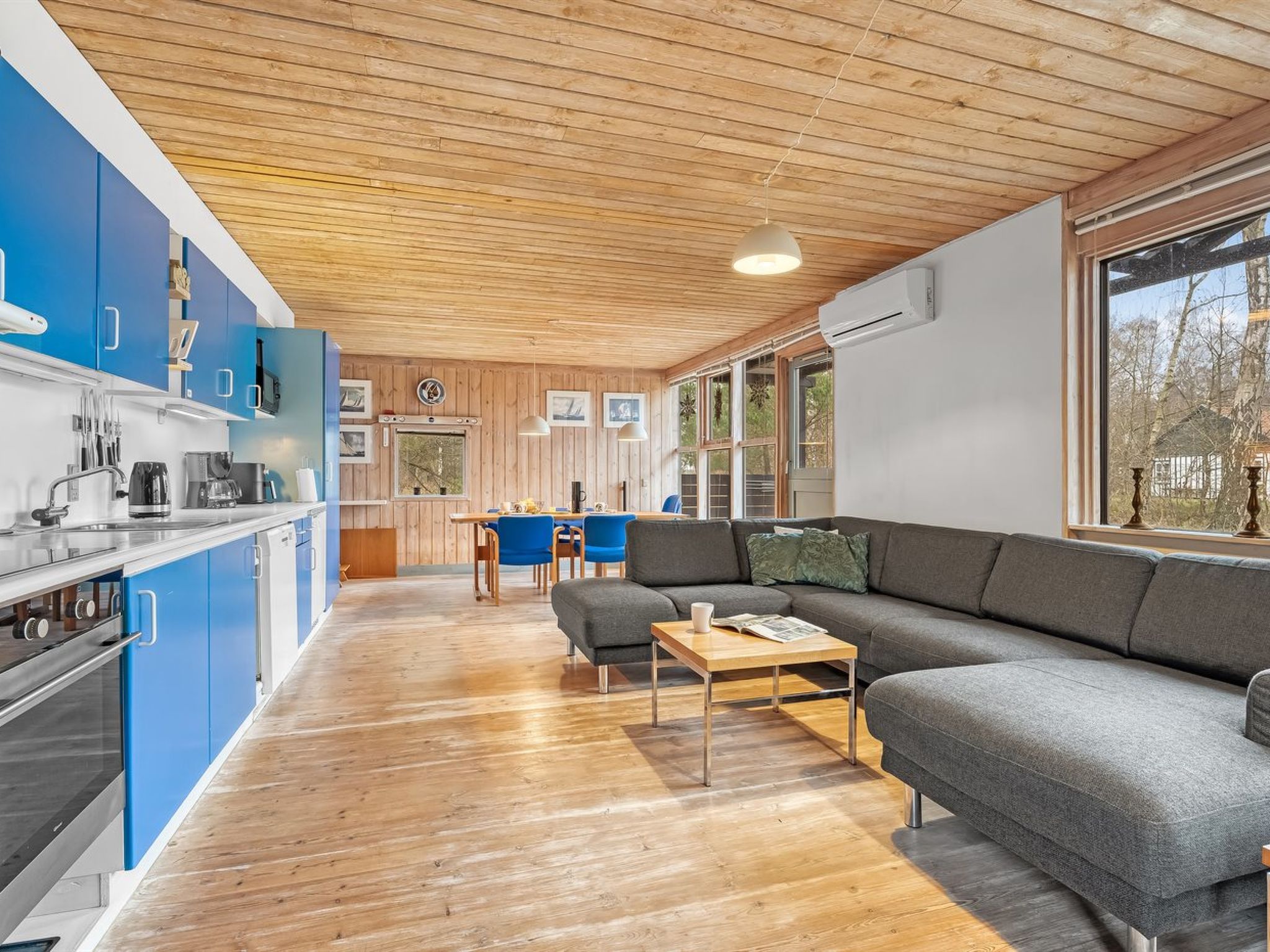 "Alfi" - 300m from the sea-Dedans