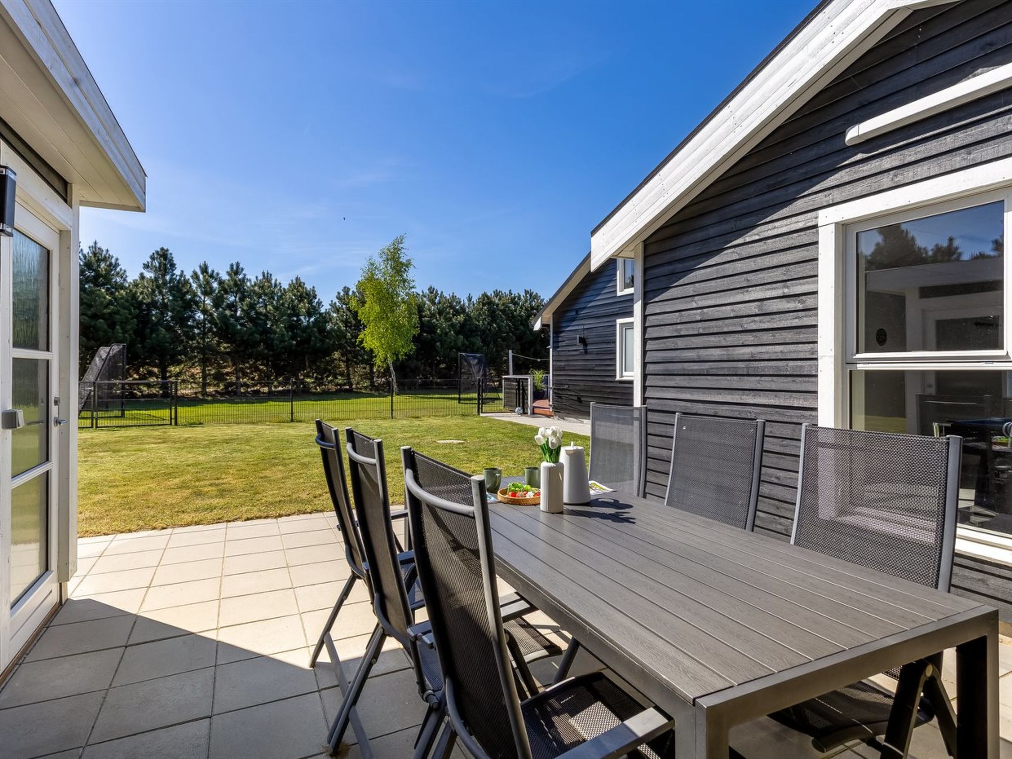 "Amdi" - 1.3km from the sea-Buiten