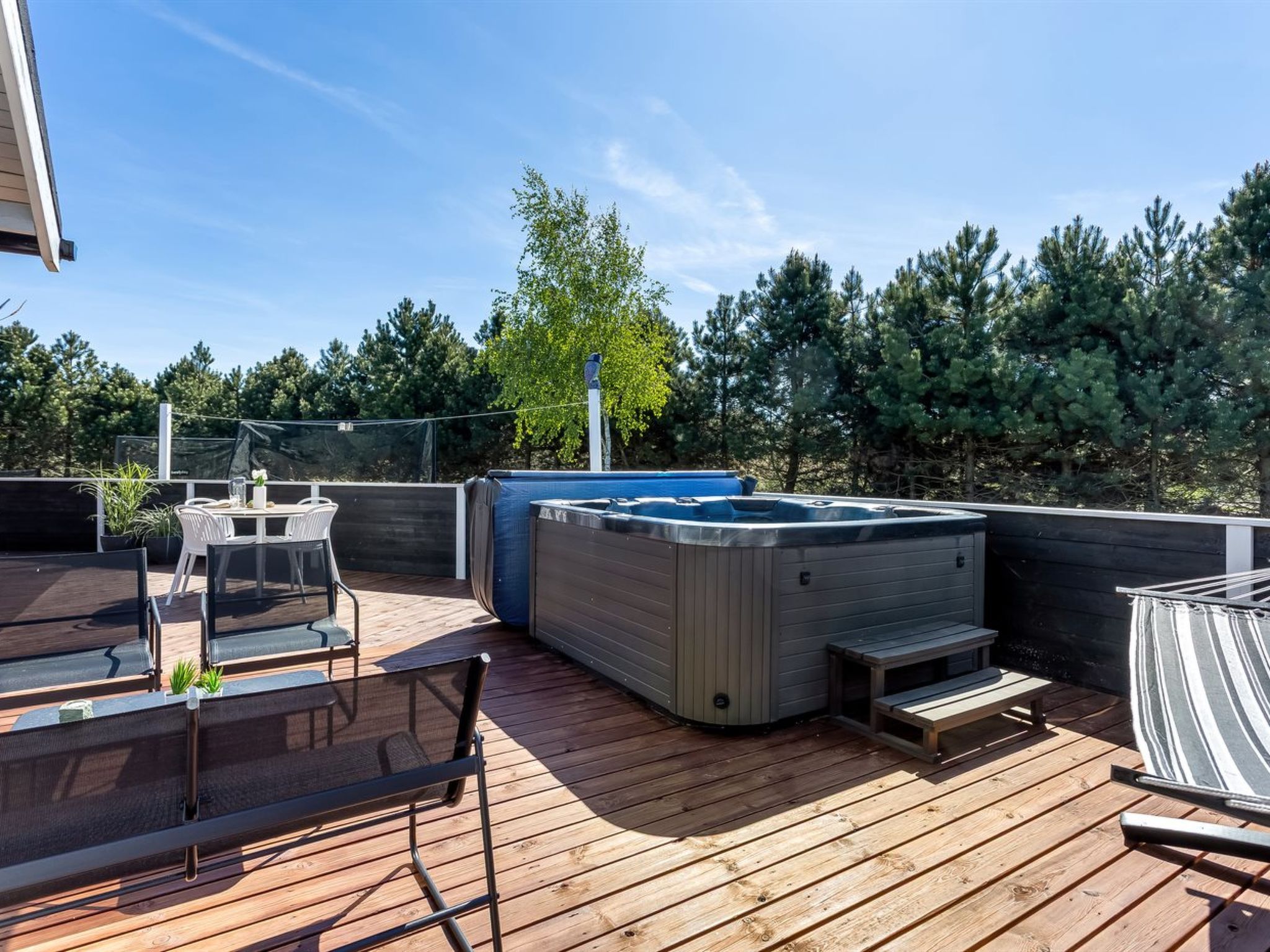 "Amdi" - 1.3km from the sea - Buiten