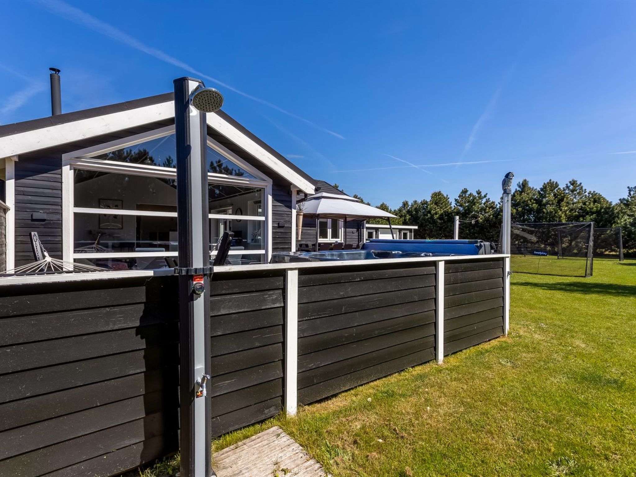 "Amdi" - 1.3km from the sea - Buiten