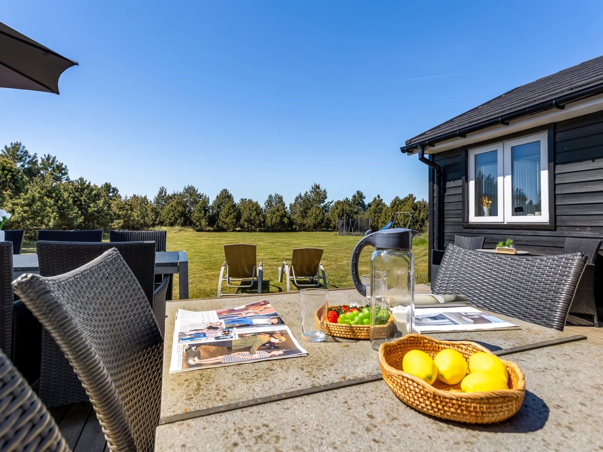 "Danika" - 1.5km from the sea - Buiten