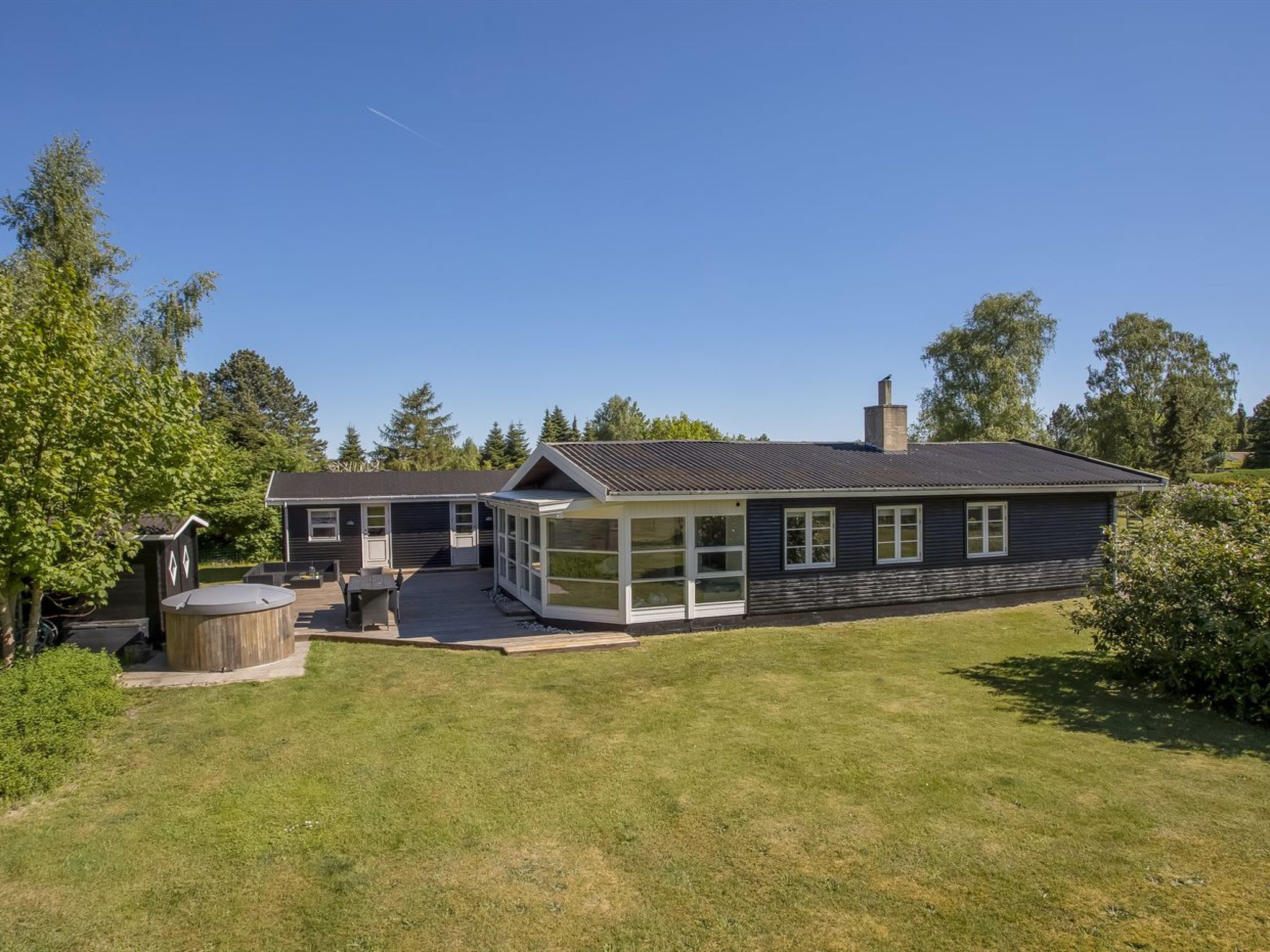 "Tayana" - 500m from the sea