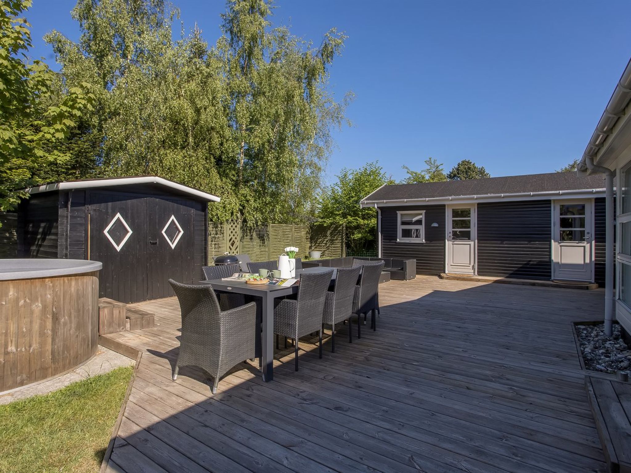 "Tayana" - 500m from the sea-Buiten