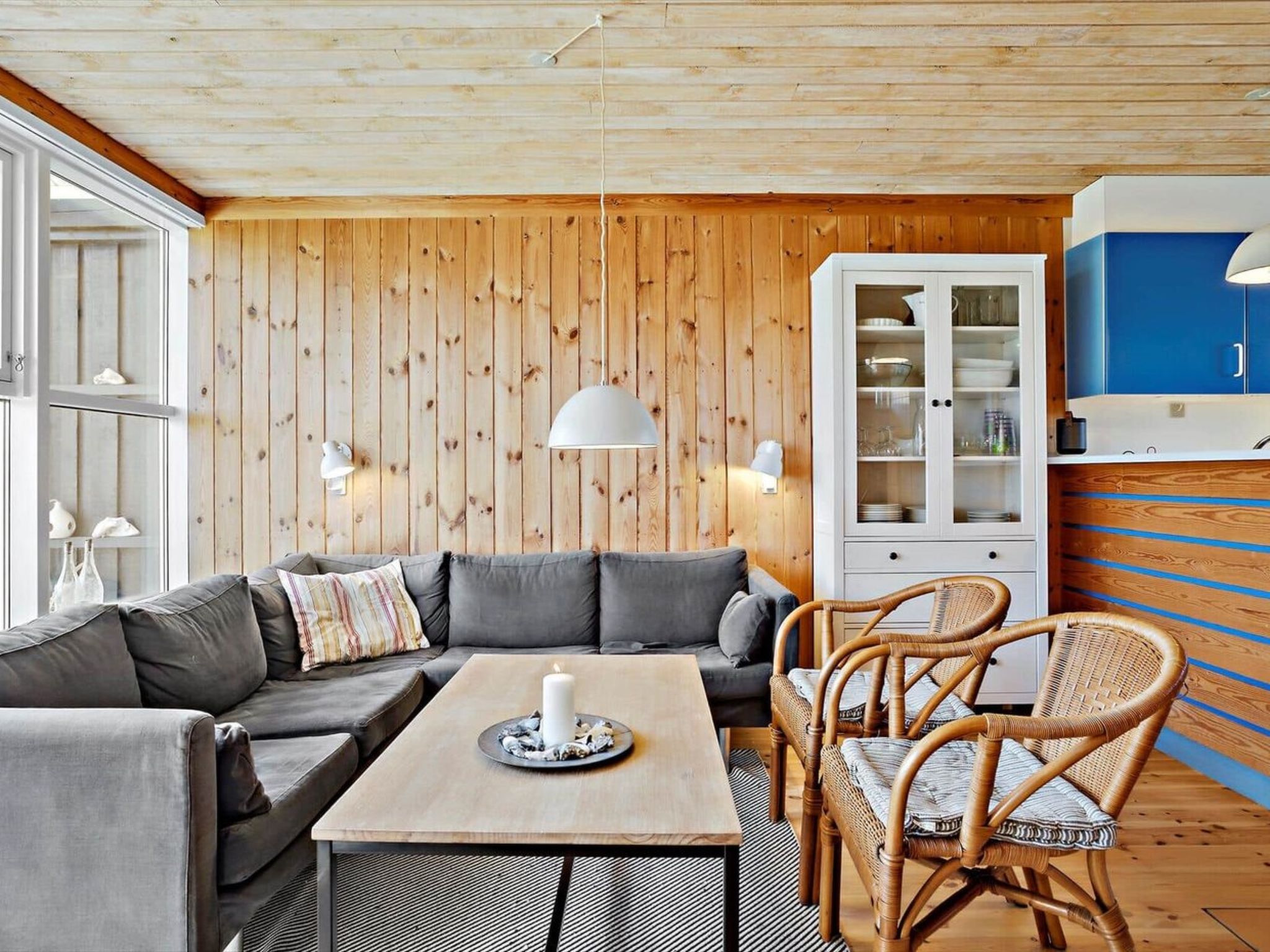 "Orpah" - 100m from the sea-Drinnen