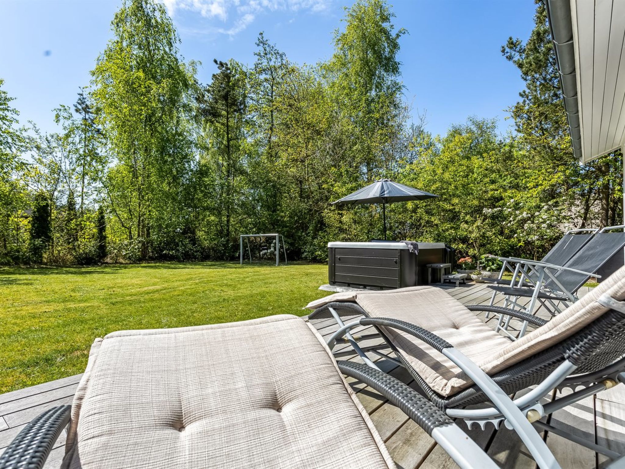 "Marlena" - 1.1km from the sea — Terrace (5 of 37)