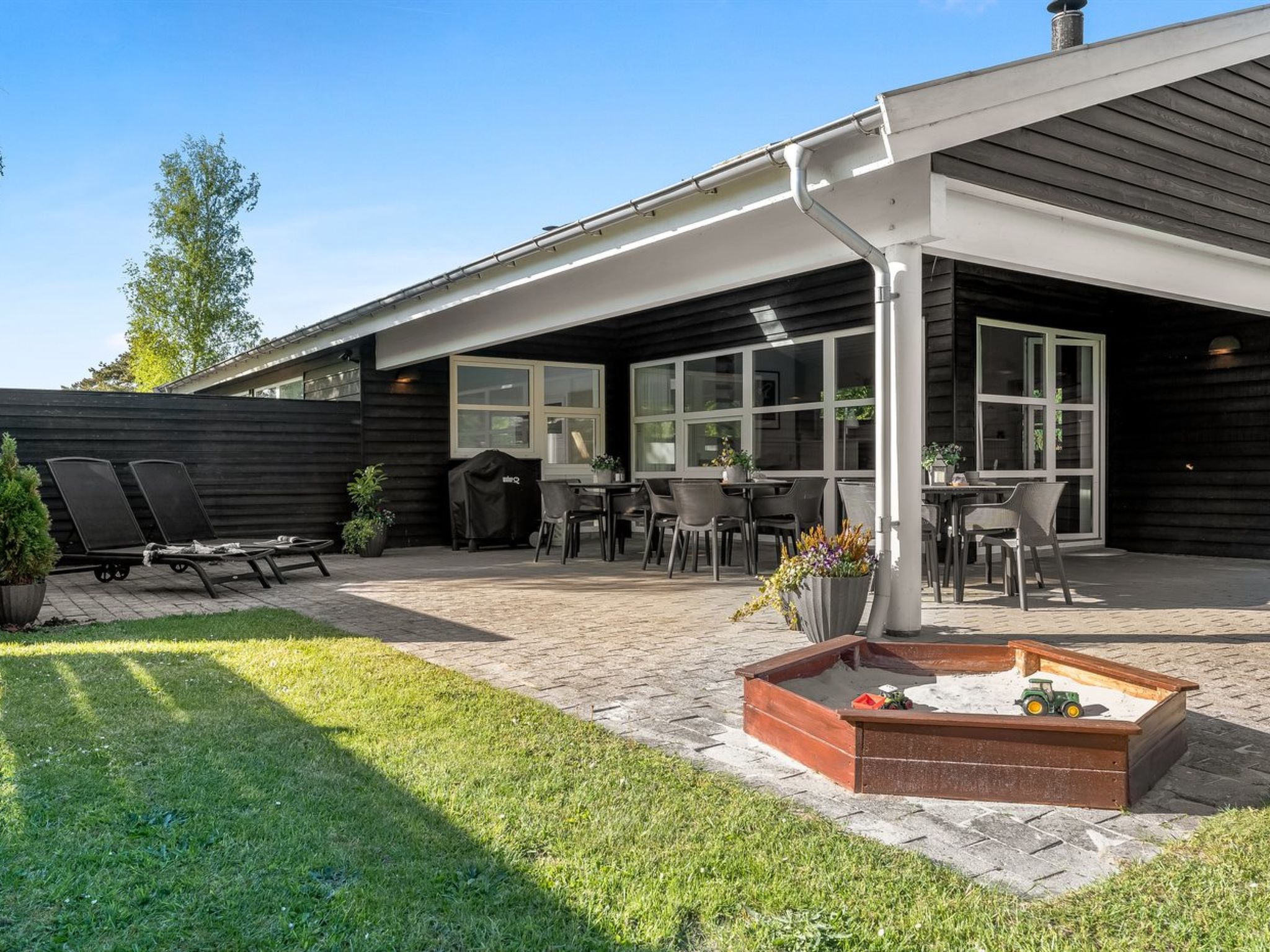 "Marno" - 700m from the sea-Outside