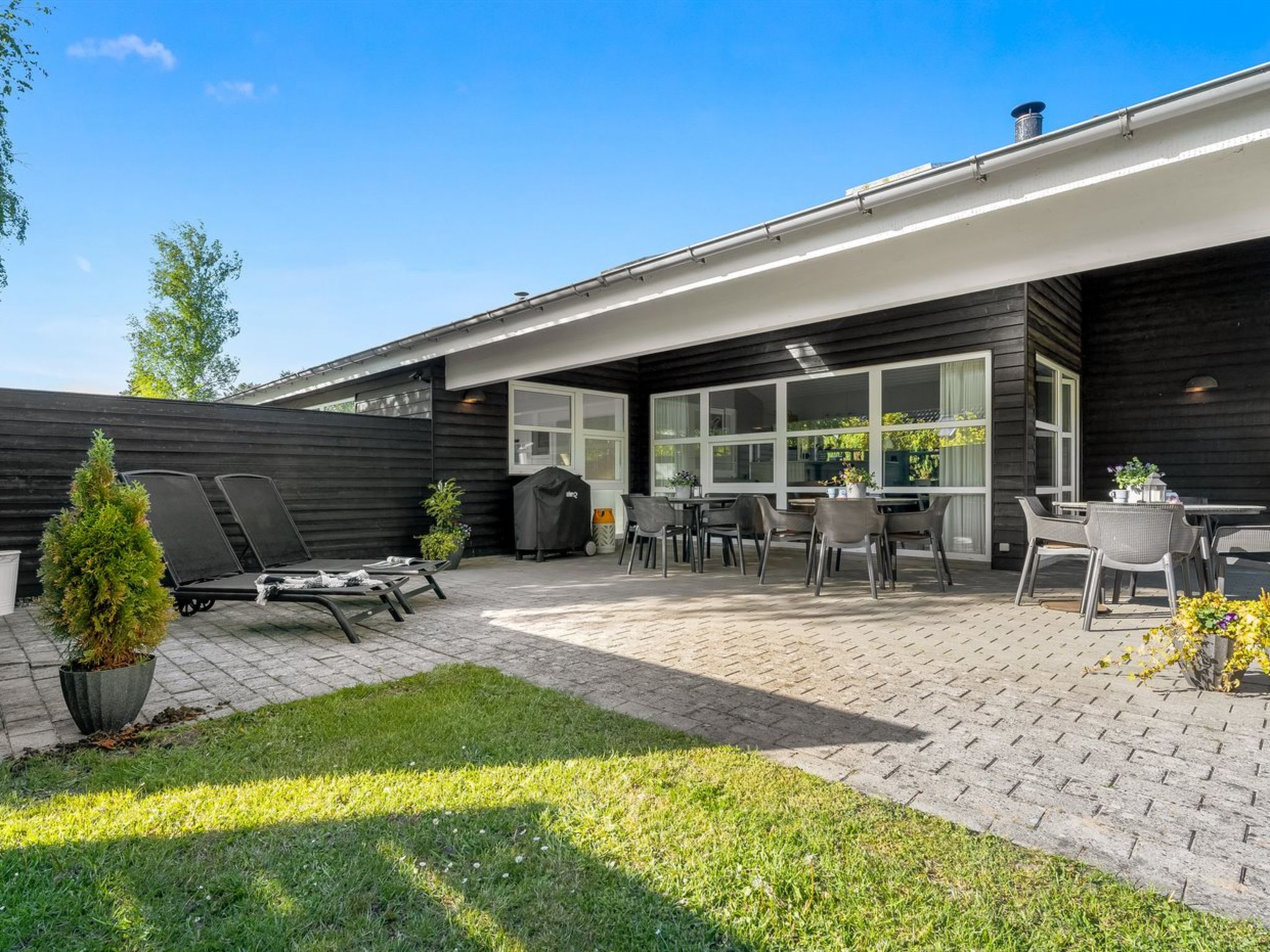 "Marno" - 700m from the sea-Outside