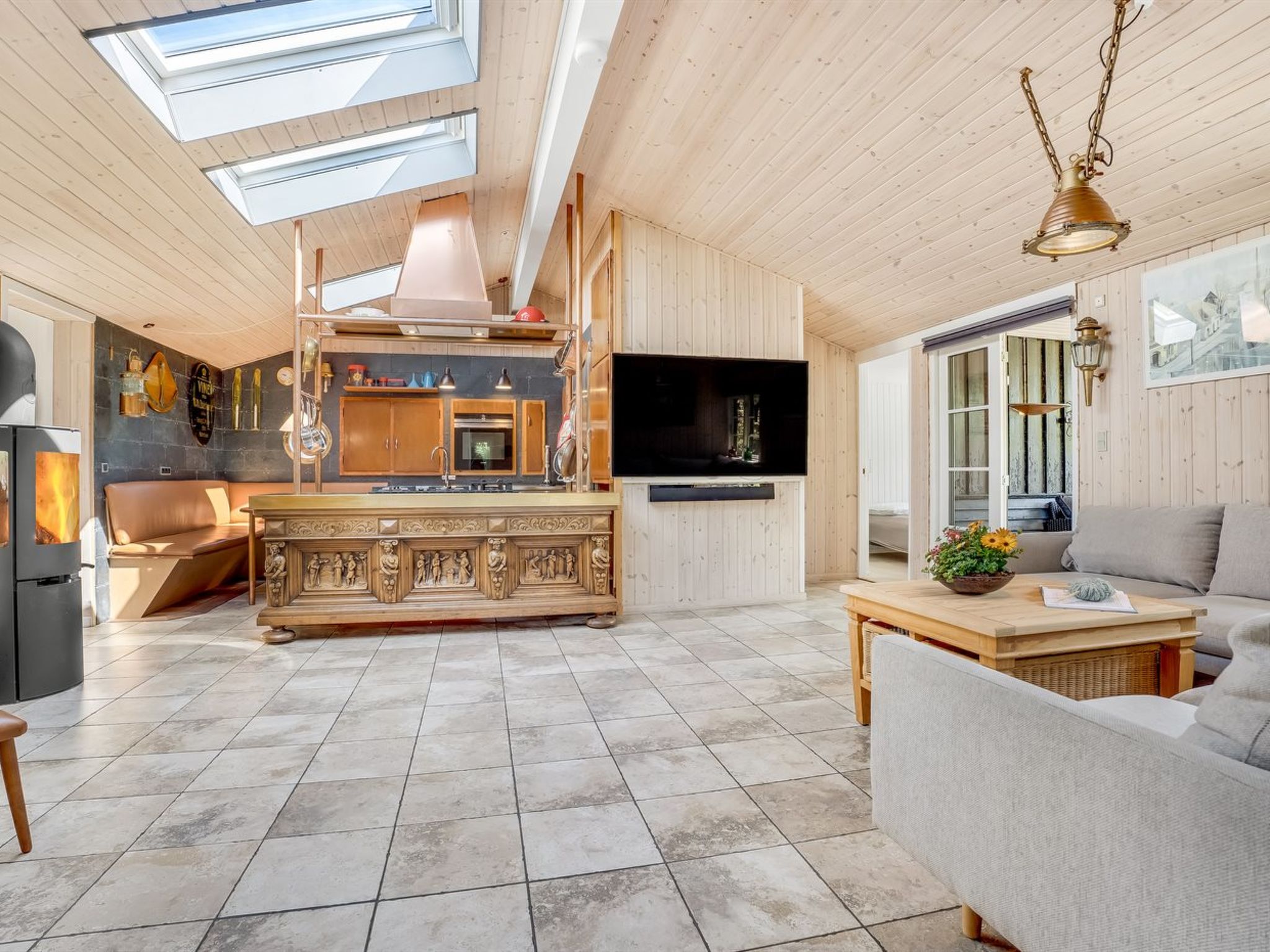 "Eljena" - 550m from the sea-Inside