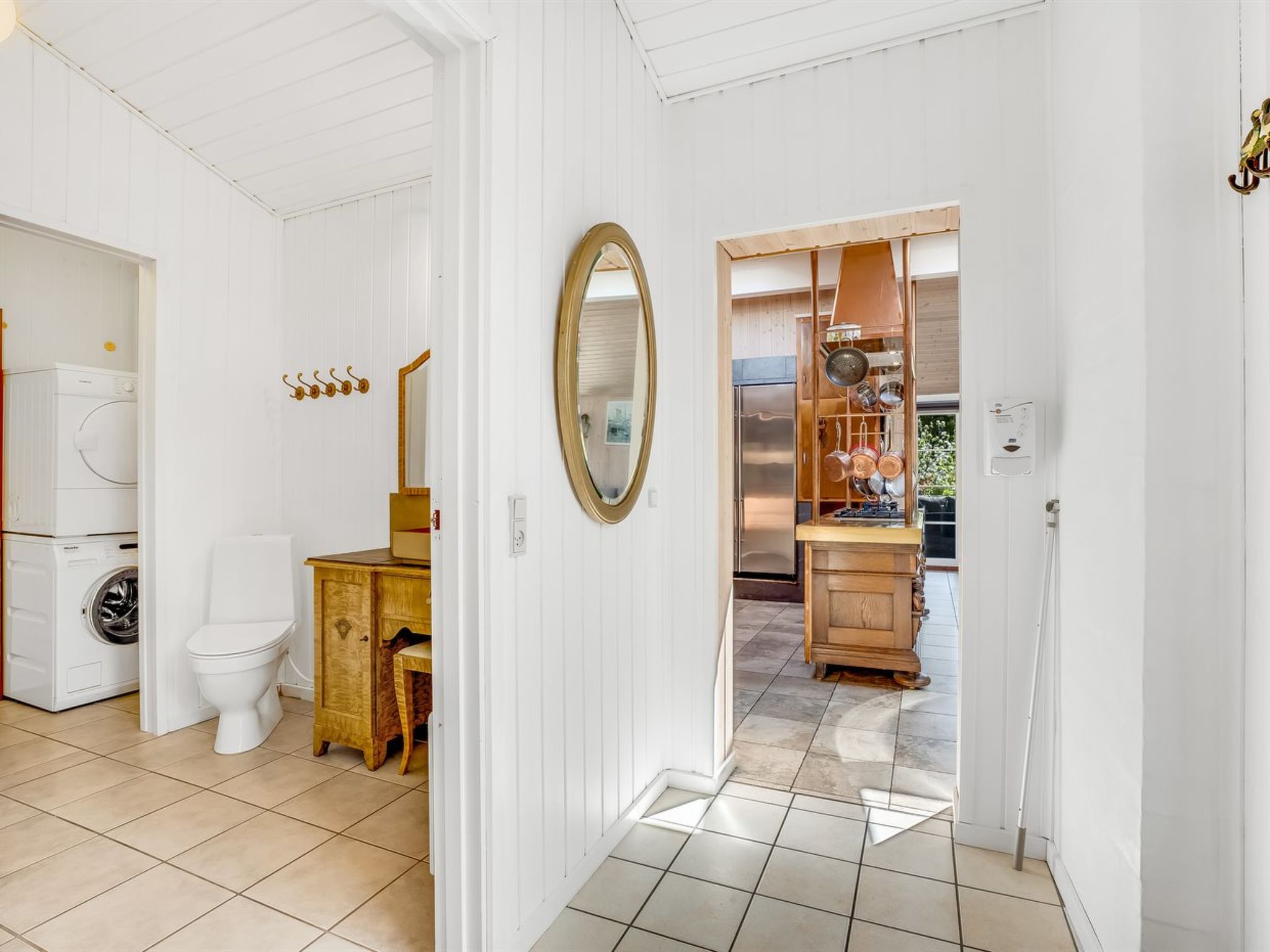 "Eljena" - 550m from the sea - Binnen