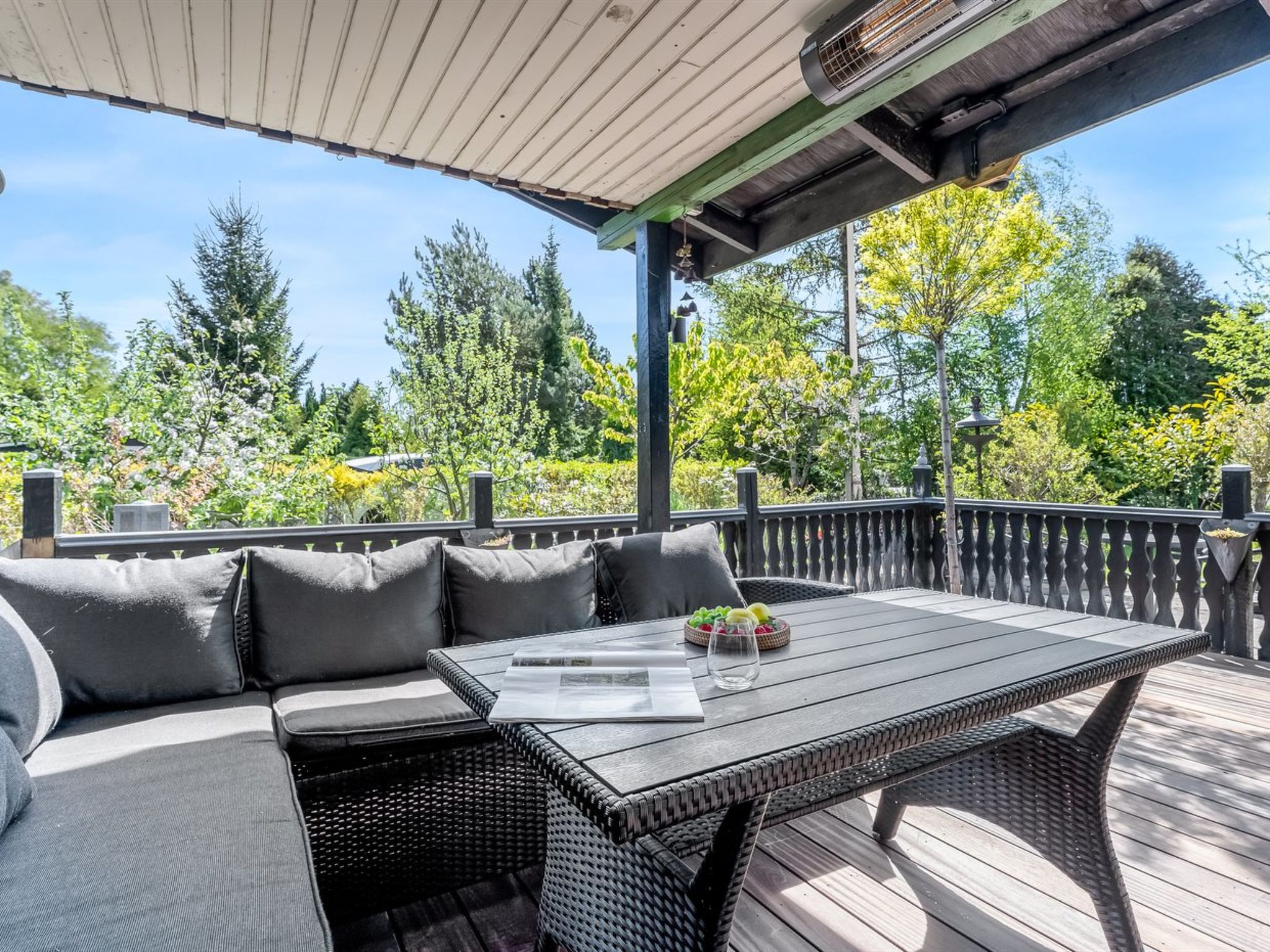"Eljena" - 550m from the sea - Buiten