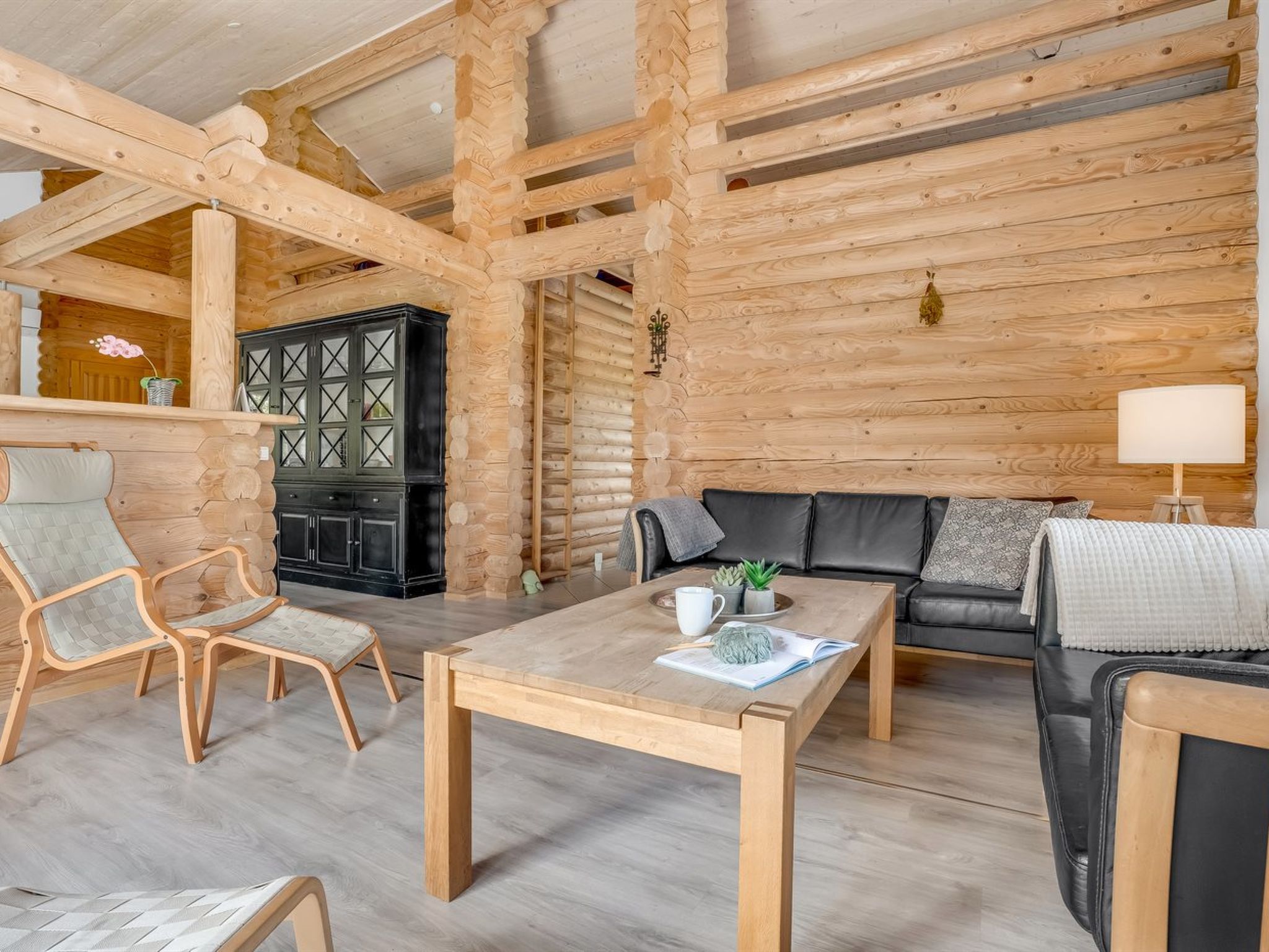 "Edzard" - 900m from the sea-Drinnen